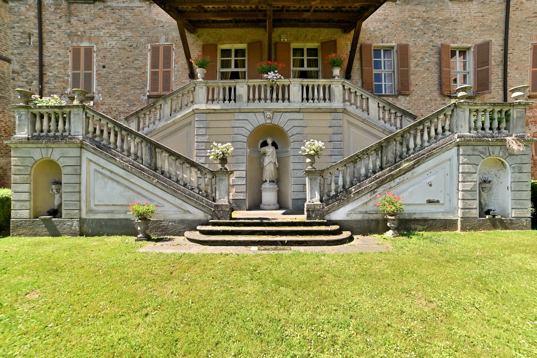Francis York Castello di RInco Luxury Apartments in a 17th Century Castle in Piedmont, Italy 14.jpg