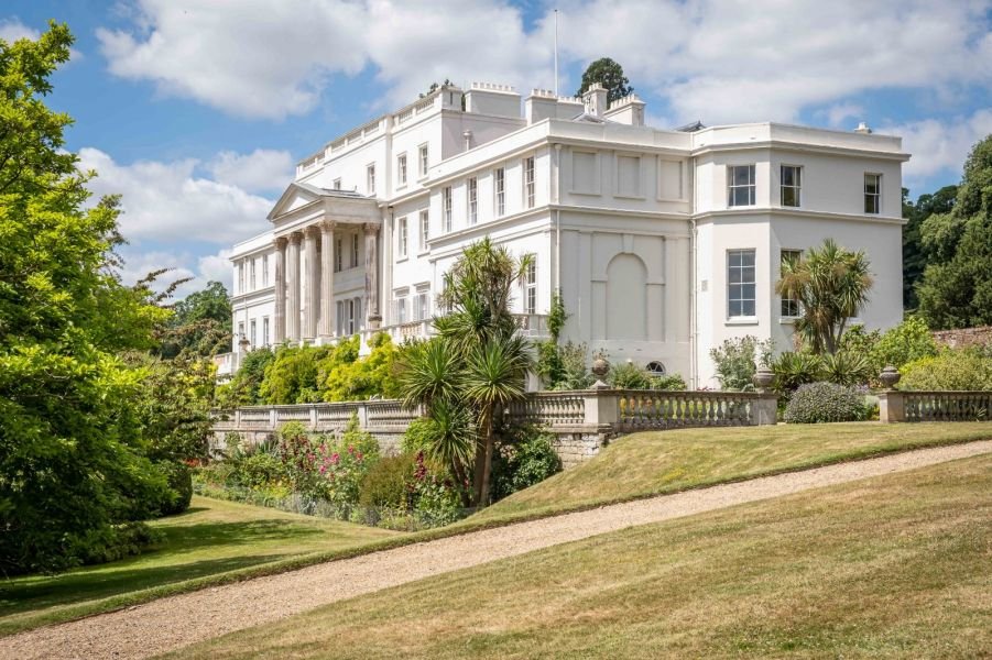 Francis York Linton Park Country House and 440-Acre Estate in the Heart of the Garden of England 15.jpg