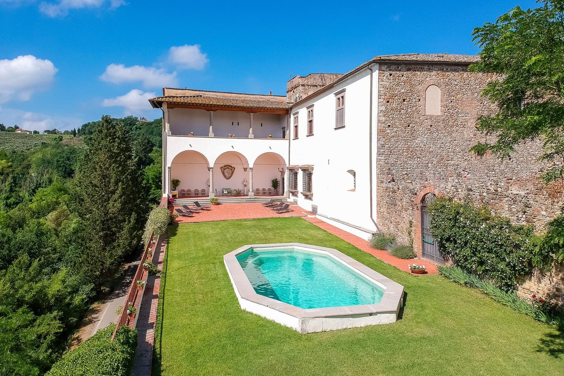 Francis York Medieval Castle Turned Renaissance Villa in Tuscany, Italy  00031.jpg