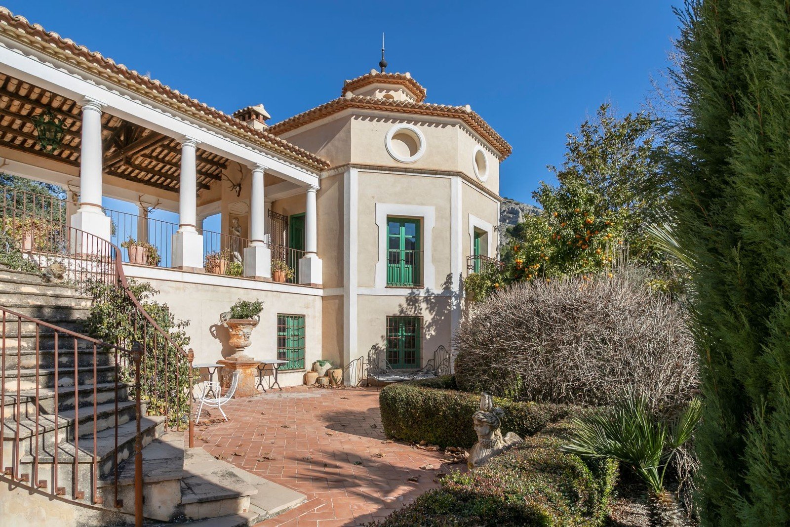 Francis York Stunning Hacienda in the Costa Blanca Hills Near Alicante, Spain 00006.jpeg