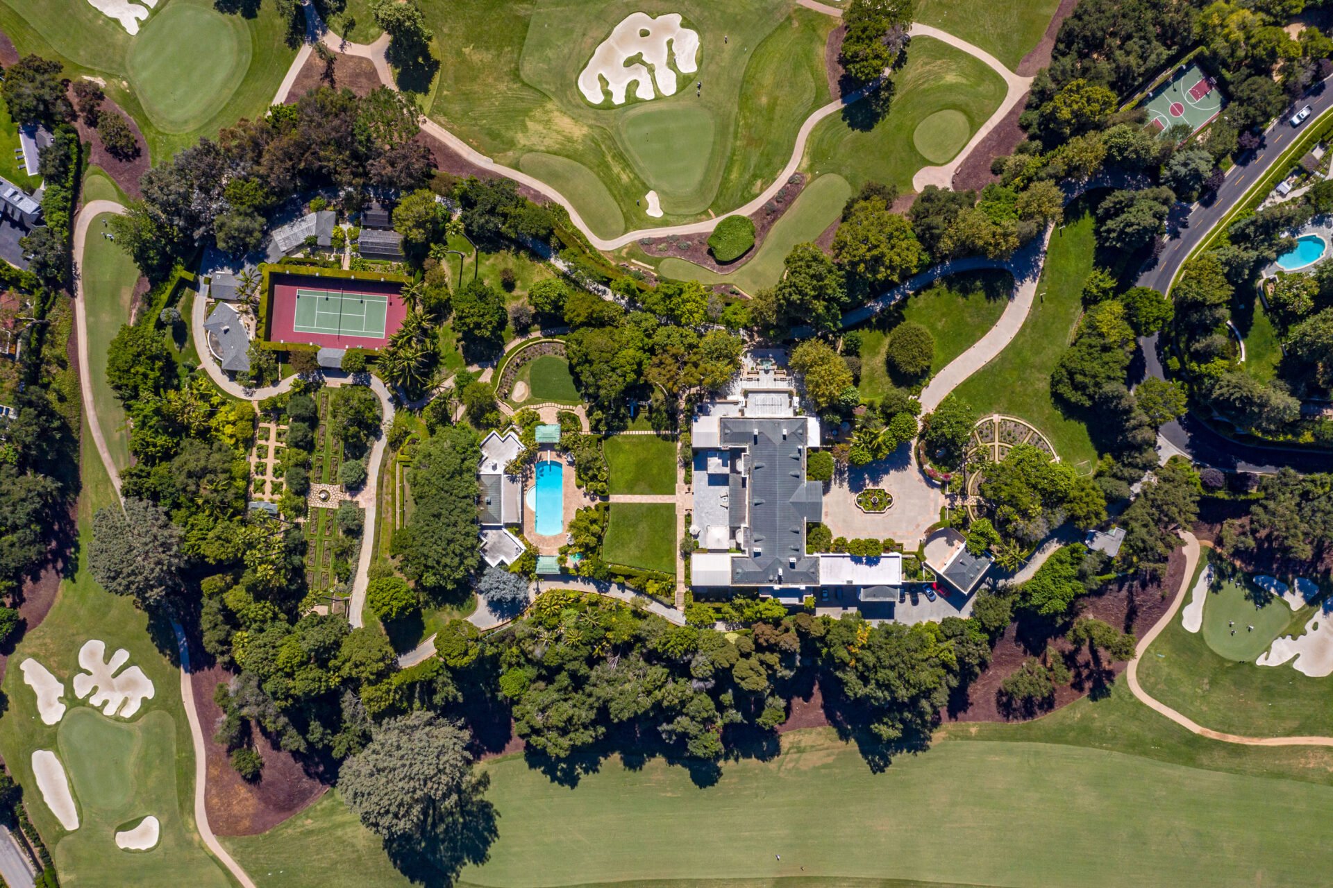 Francis York  Casa Encantada: Los Angeles Trophy Estate in Bel Air 00002.jpg