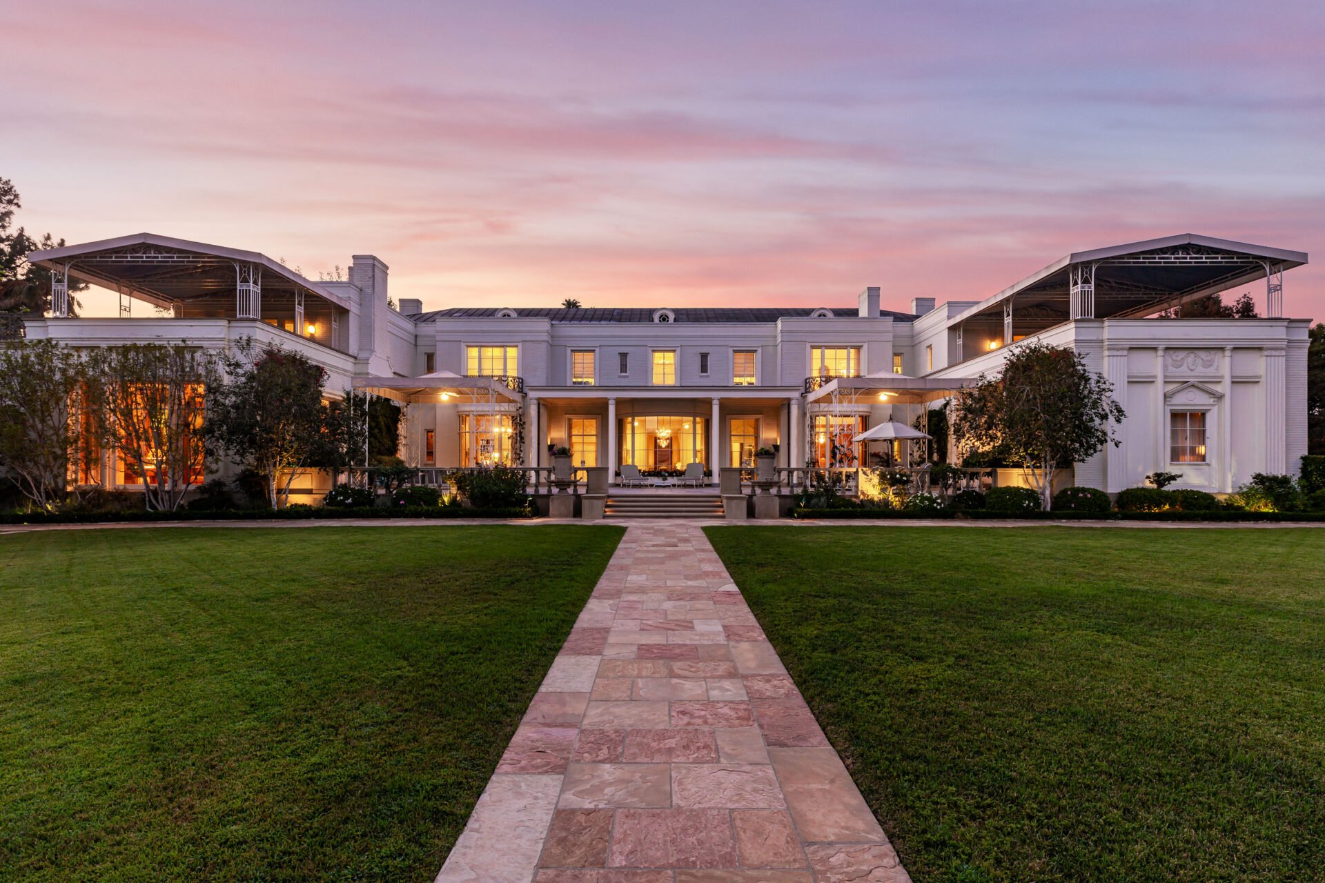 Francis York  Casa Encantada: Los Angeles Trophy Estate in Bel Air 00018.jpg
