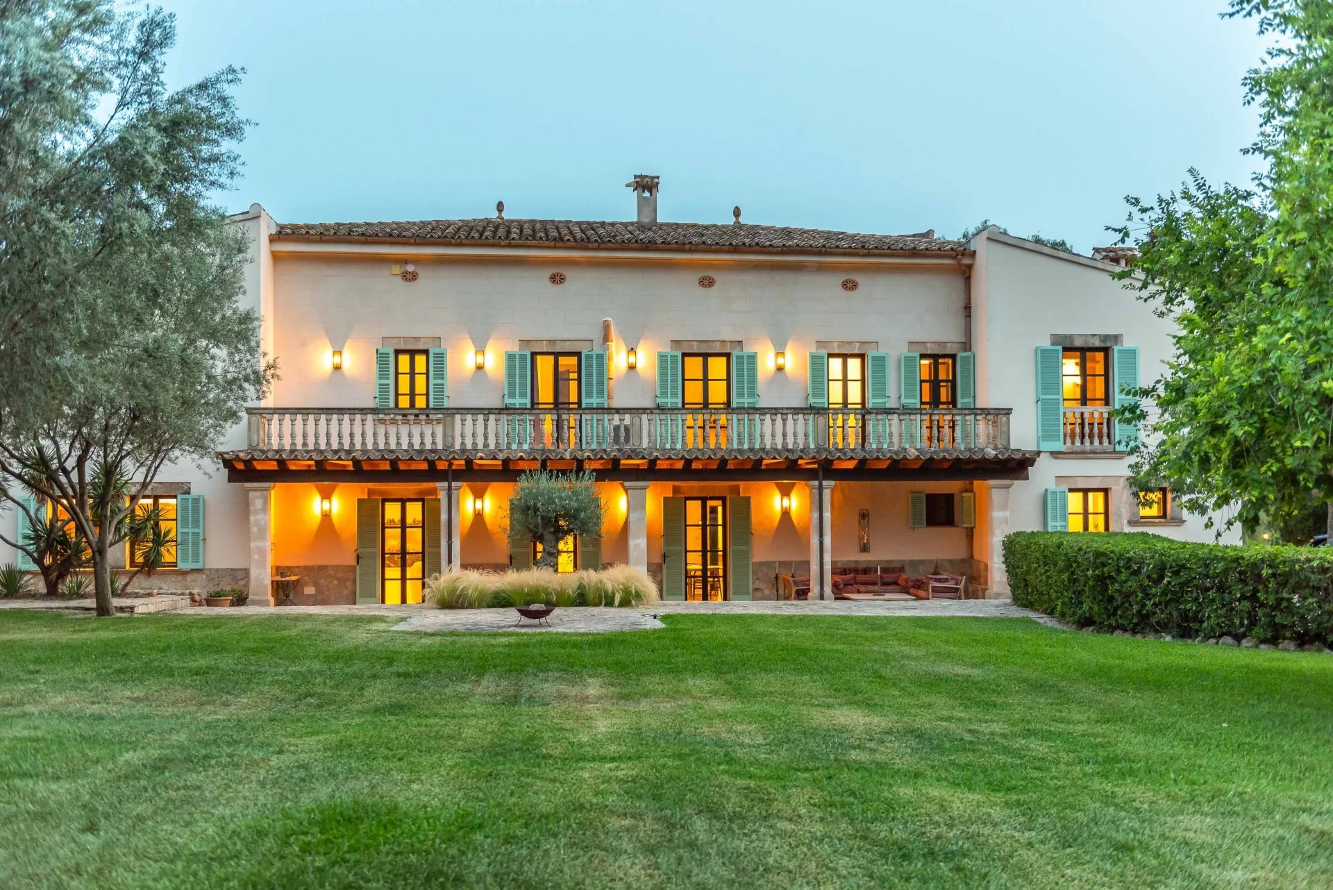 Francis York Bunyola Home Hunts Luxurious Country Estate in Mallorca, Spain 00007.jpeg