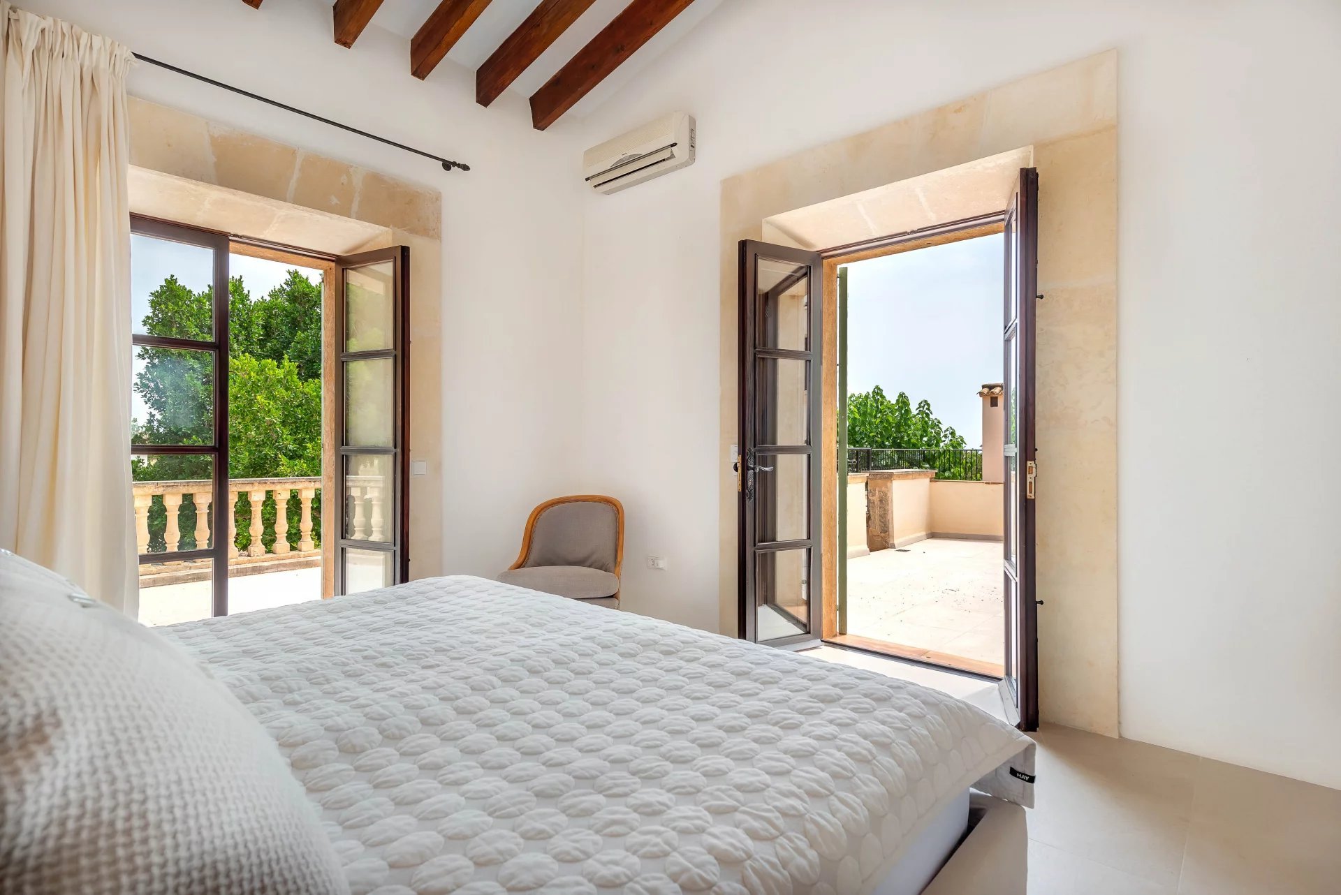 Francis York Bunyola Home Hunts Luxurious Country Estate in Mallorca, Spain 00025.jpeg