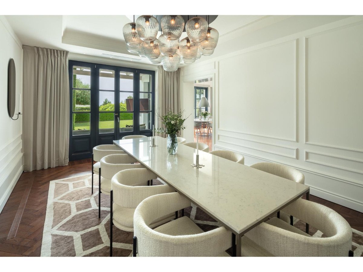 Francis+York+ Luxury Villa With World-Class Amenities in Marbella, Spain   00005.jpeg