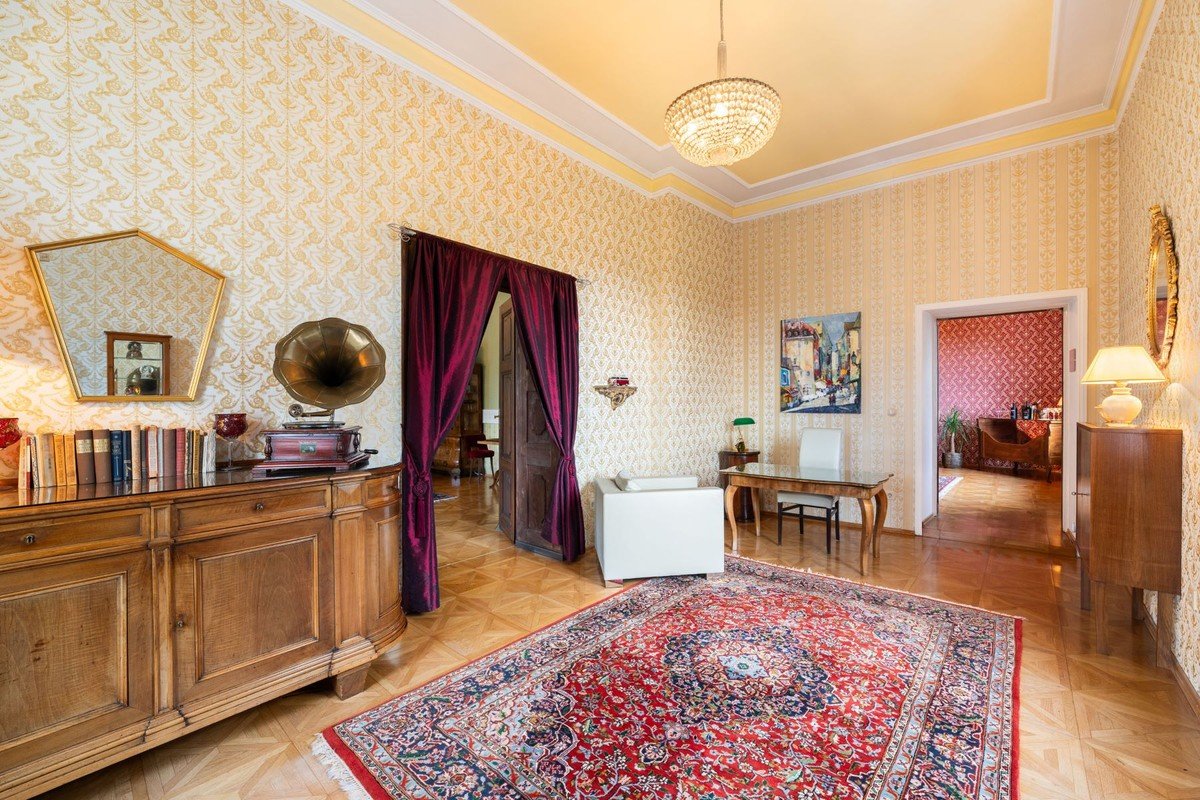 Francis+York+ Mozart Castle Concierge Auctions Austria Sothebys 00014.jpeg