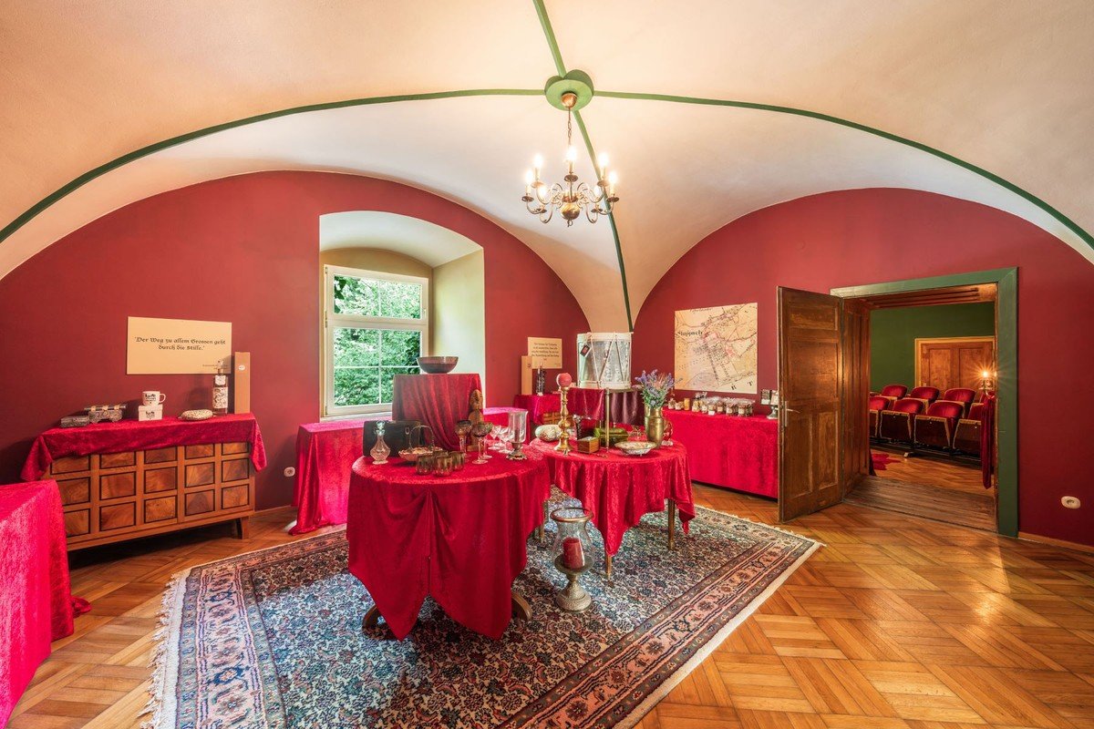 Francis+York+ Mozart Castle Concierge Auctions Austria Sothebys 00022.jpeg