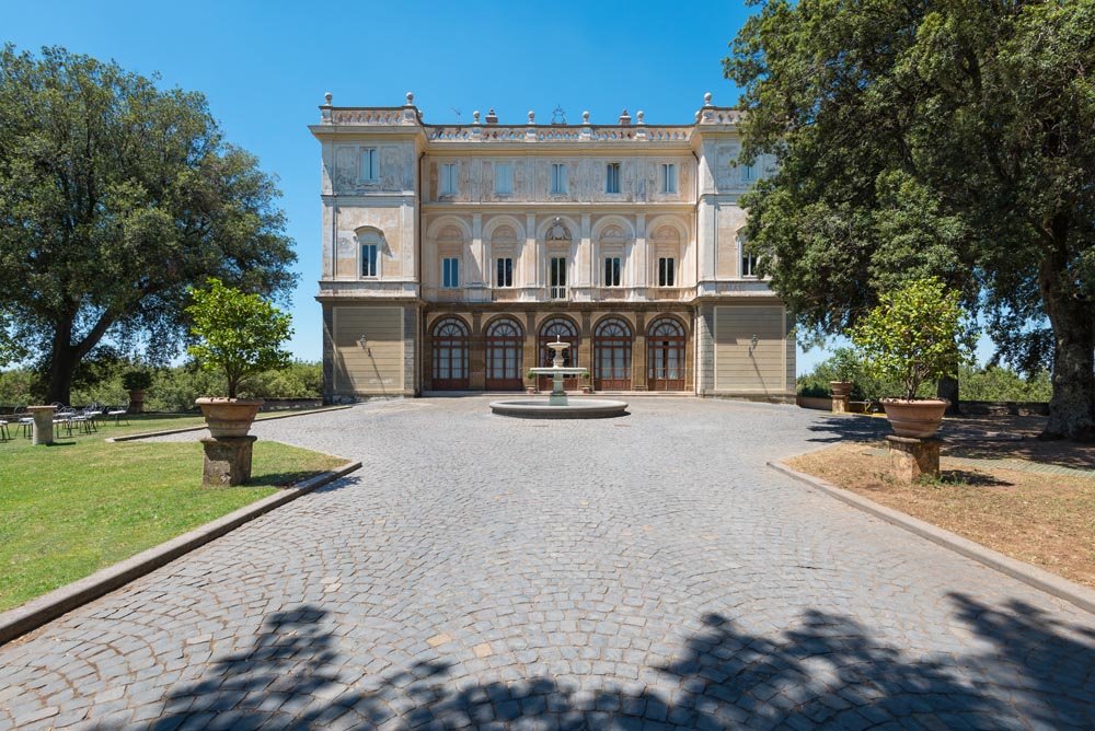 Francis+York+Frescoed Villa Built for Papal Nobility Near Rome, Italy  00003.jpg