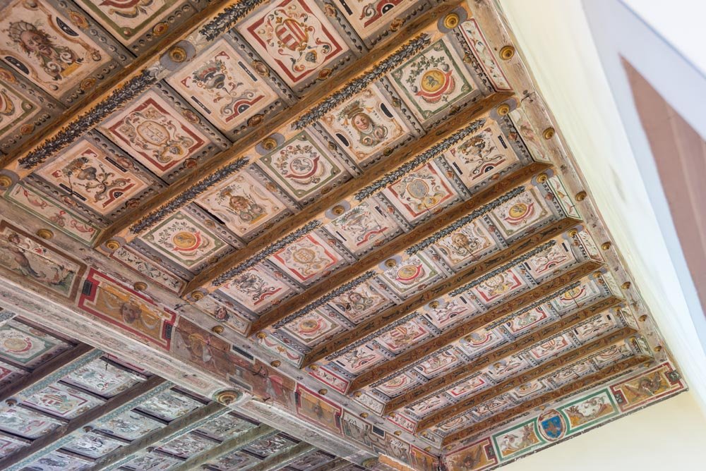 Francis+York+Frescoed Villa Built for Papal Nobility Near Rome, Italy  00025.jpg