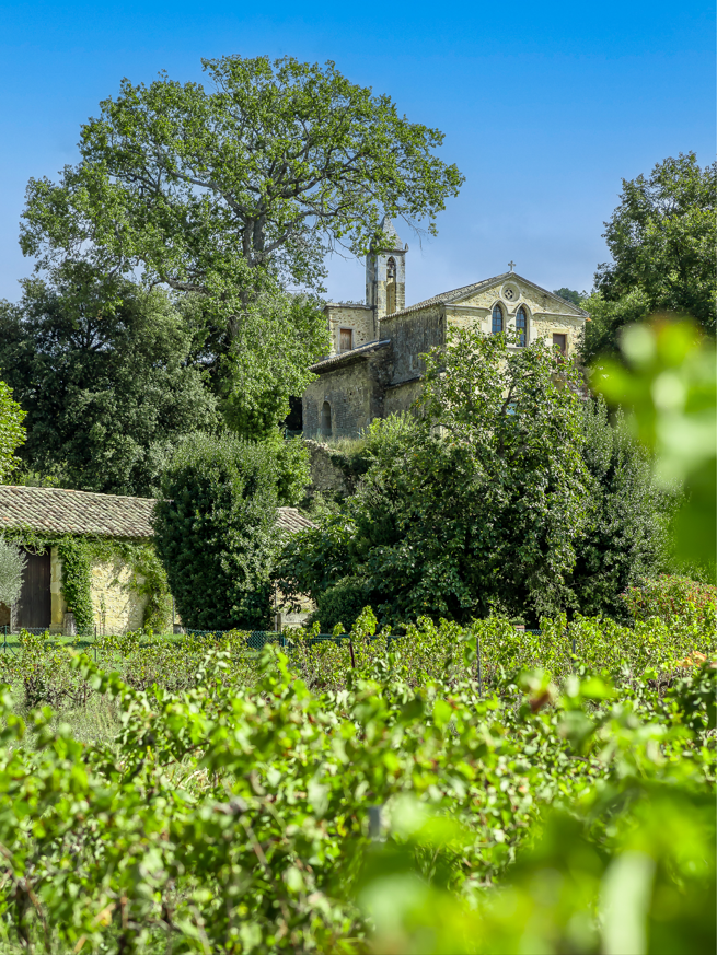 Francis+York+Renovated Historic Residence and 98 Acre Estate in Provence, France  00002.PNG