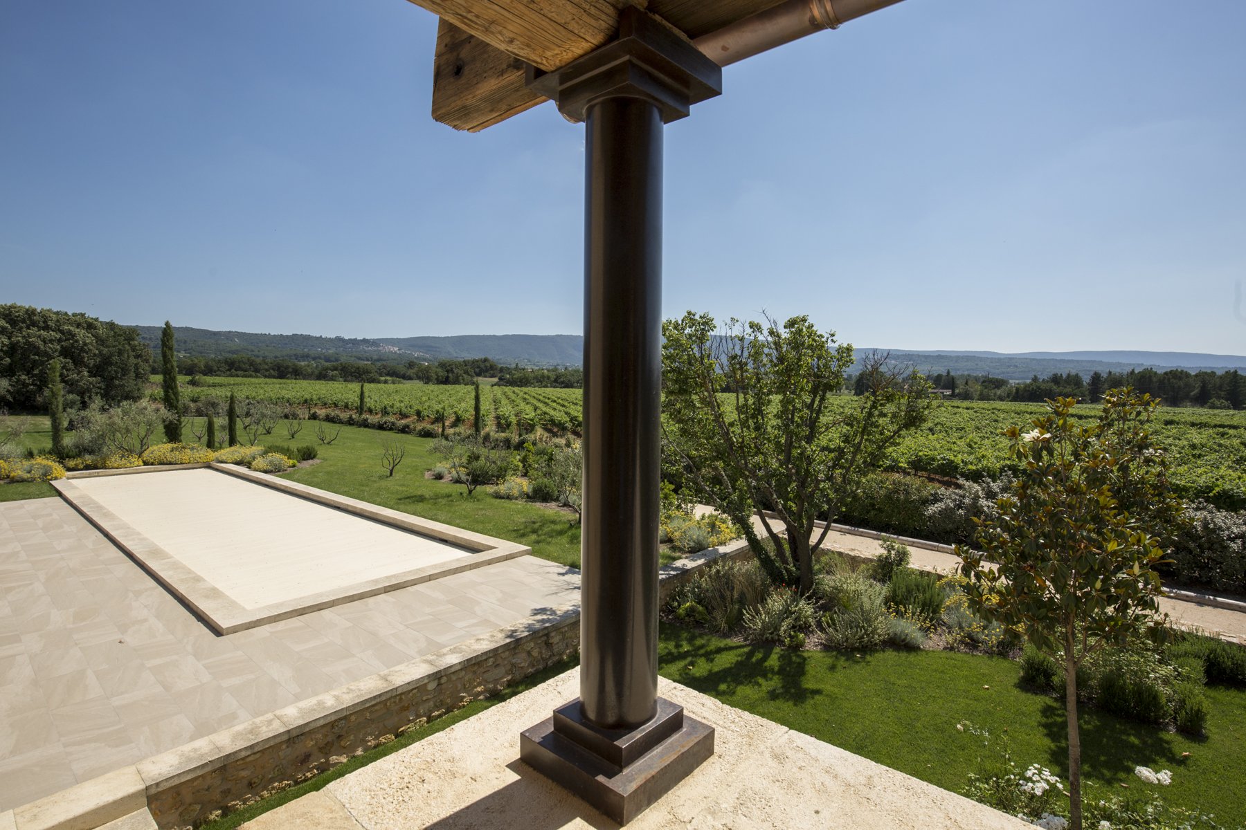 Francis+York+ Exquisitely Renovated Provencal Mas in Bonnieux, Luberon 00024.jpg