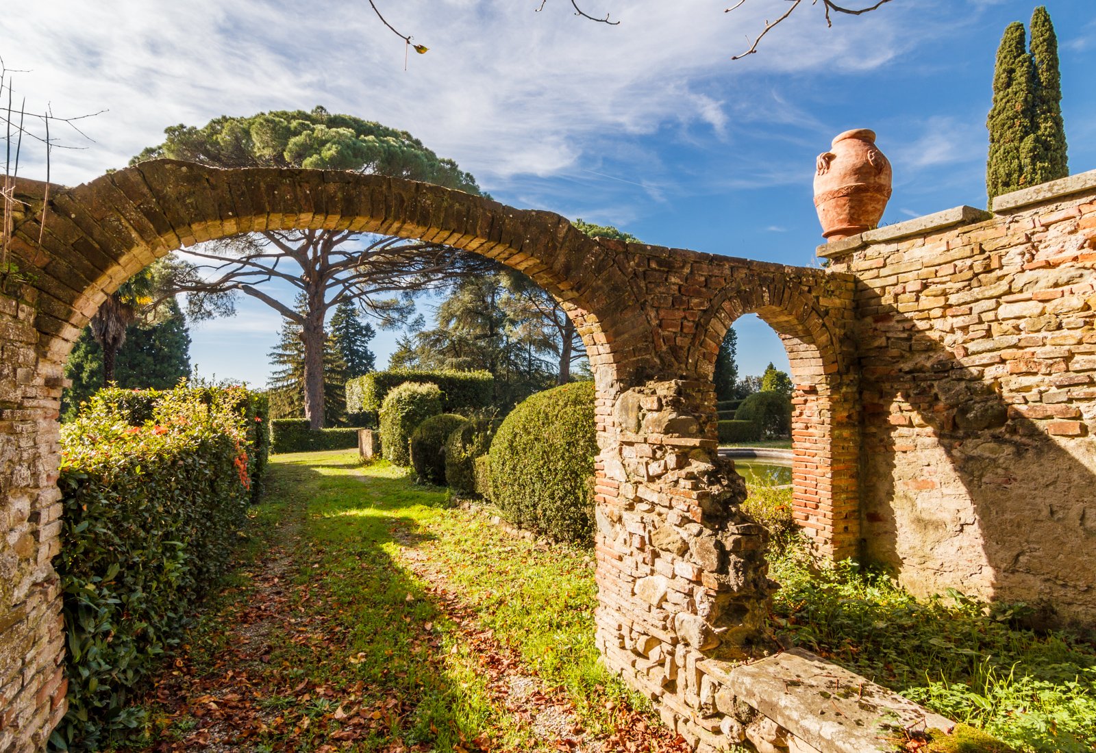Francis+York+ Tuscan Villa Rental Surrounded by Botanical Park Near Florence, Italy  00004.jpeg