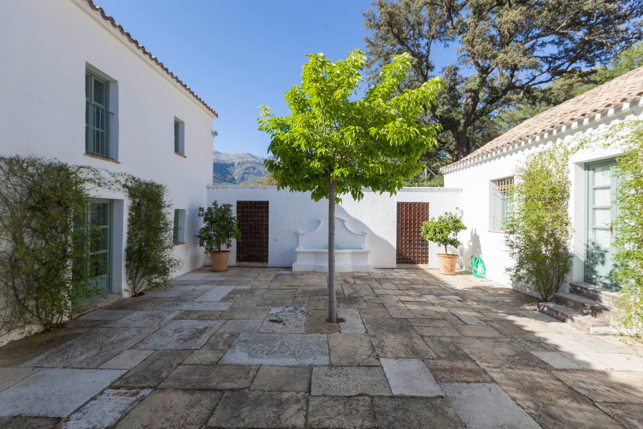 Francis+York+ Cortijo del Moro: Designer Country Estate in Andalusia, Spain 00008.jpg