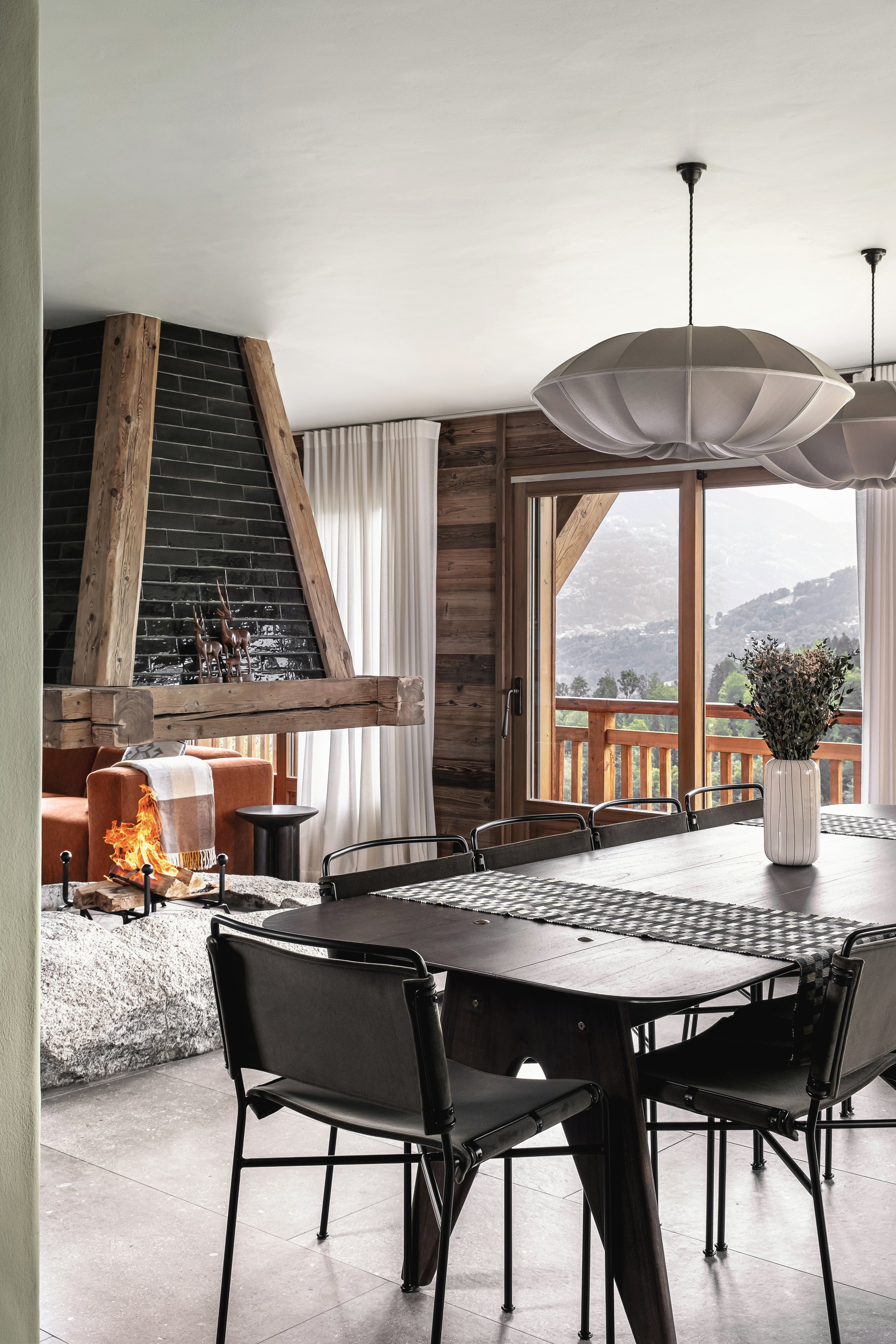 Francis+York+Discover This Luxury Chalet in the French Alps From The August Premium Collection 00051.jpg