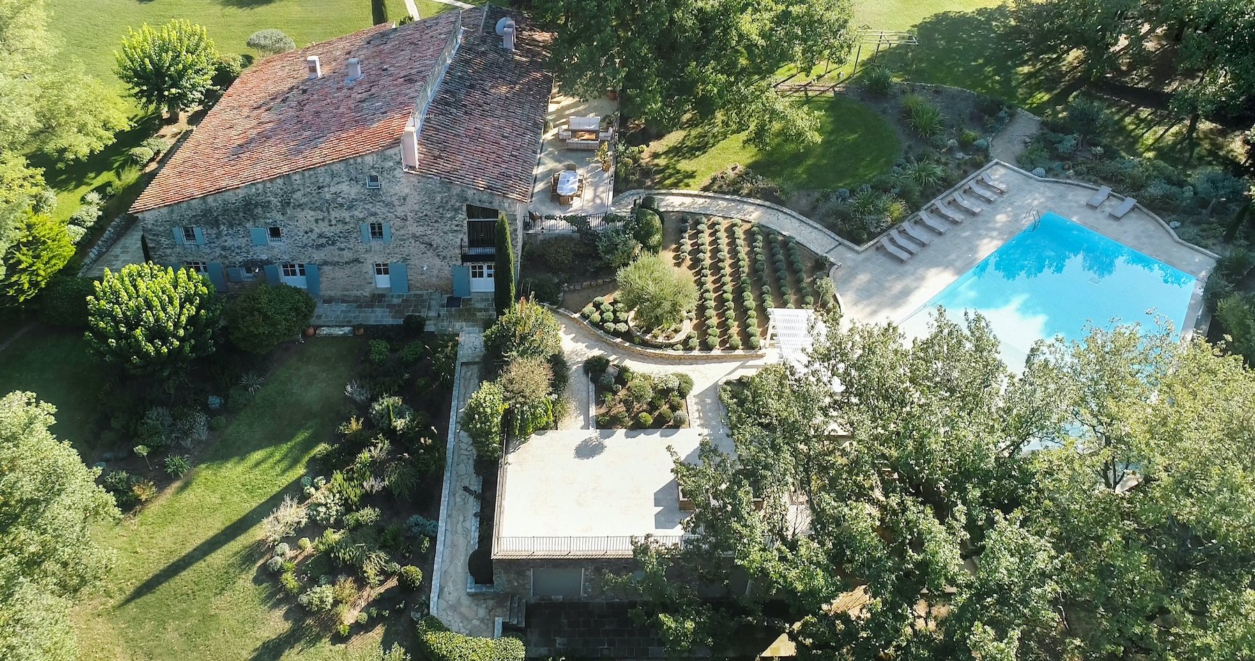  Eric Clapton’s former holiday home in Provence, France 