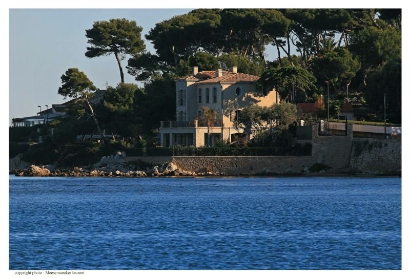 Stunning seafront villa with private beach on the Cap d’Antibes, French Riviera