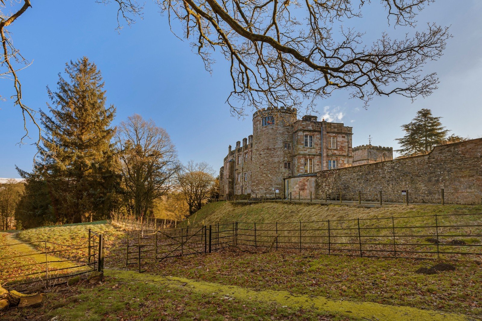 Francis York Nestled in the picturesque landscape of the Lake District, Appleby Castle stands as a testament to the rich history and architectural marvels of medieval England.  00013.jpeg