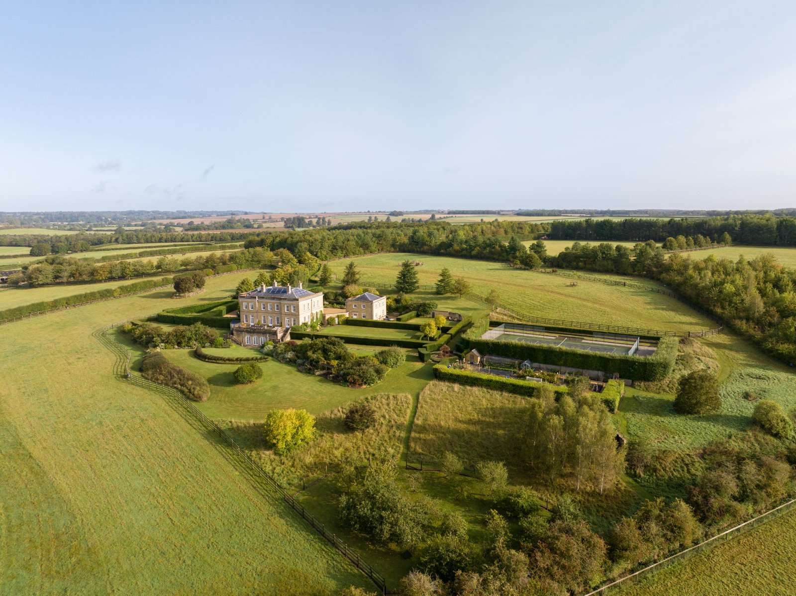 Francis York Soulcombe Magnificent Equestrian Estate on the Edge of the Cotswolds 00036.jpg