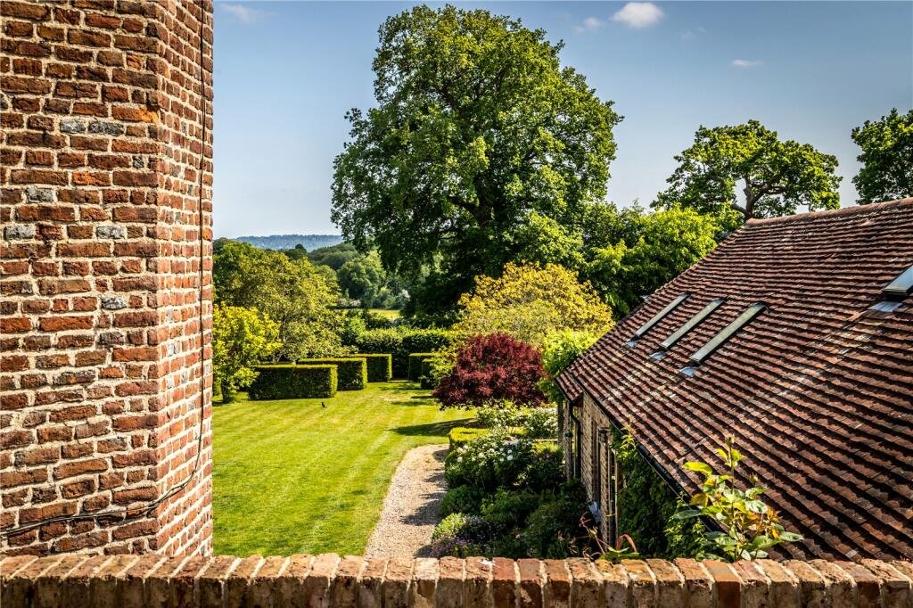 Francis York Tudor  Former Gatehouse Set Within an AONB in Sussex, England 00015.jpeg