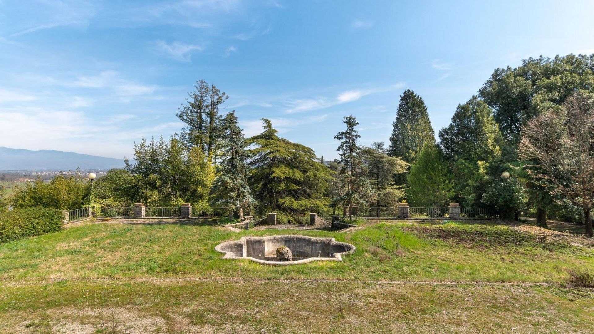 Francis York Tuscan Art Nouveau Villa and 320-Acre Estate in Chianti, Italy  00022.jpg