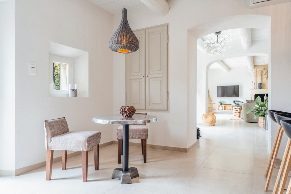 Francis York Dreamy Mas in the Alpilles, Provence Available as a Luxury Villa Rental 00014.jpg