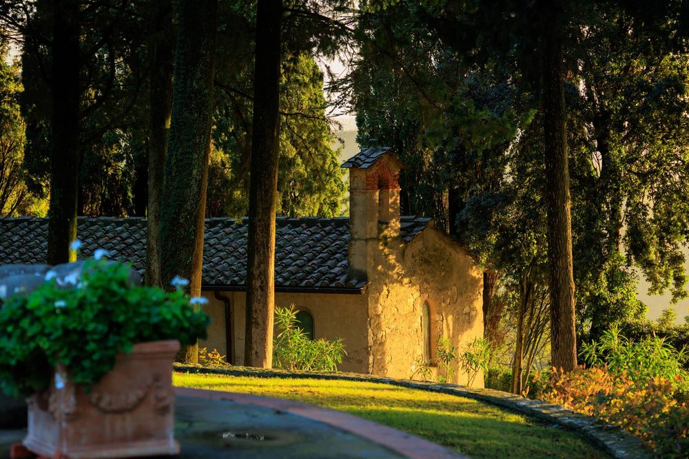 Francis York SOTHEBYS ITALY Elegant Tuscan Villa Set in the Florentine Hills 00036.jpg