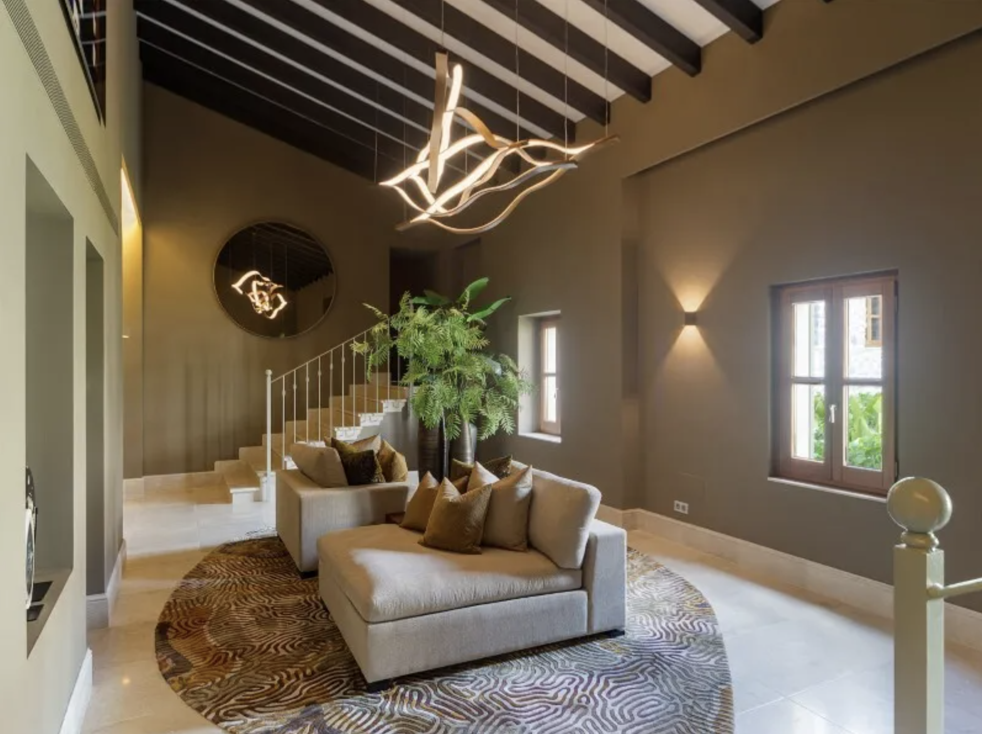 Francis York Luxurious Estate in Countryside Near Palma de Mallorca 00029.png