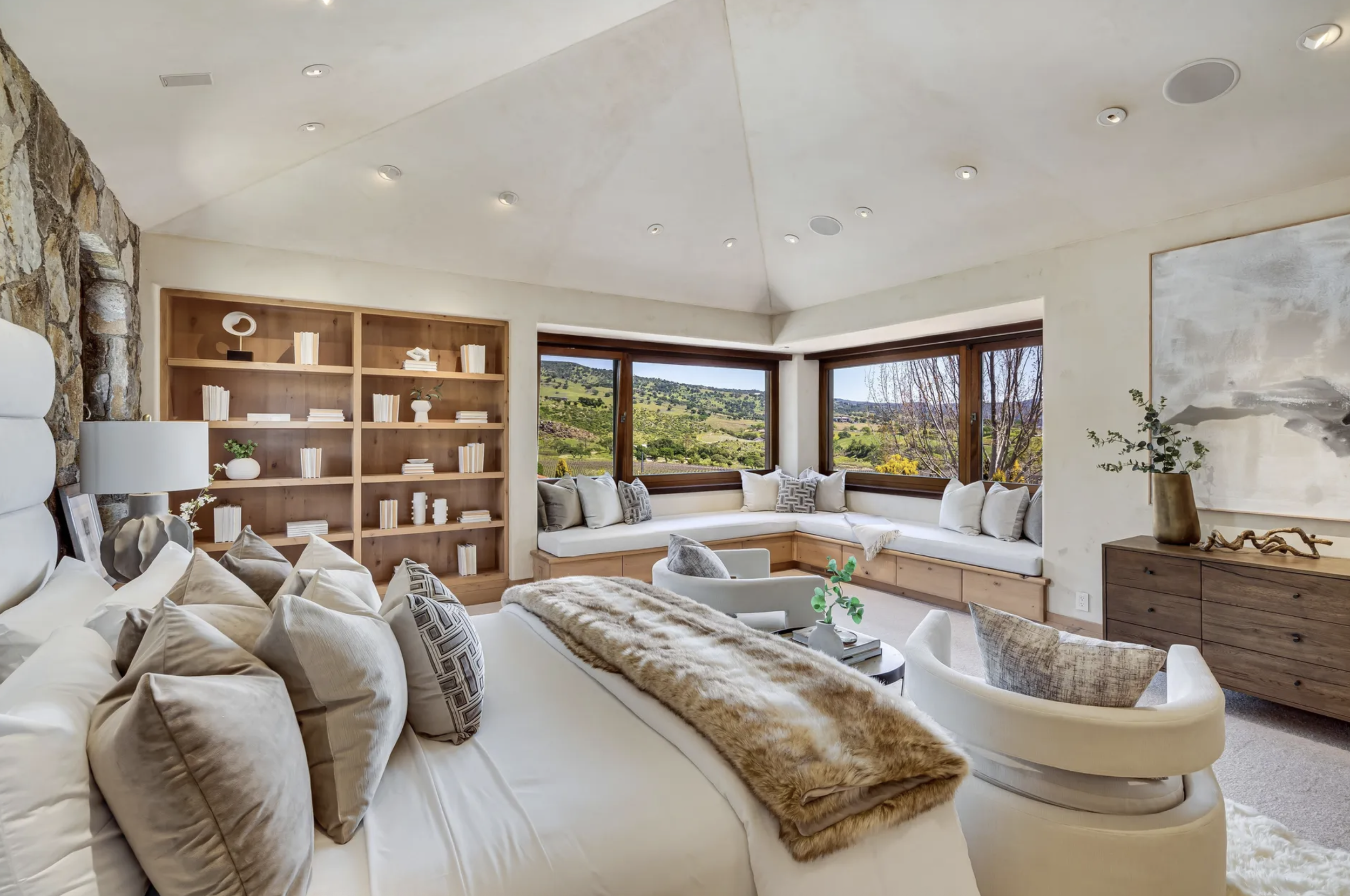 Francis-York-Napa-Valley-Estate-9.png