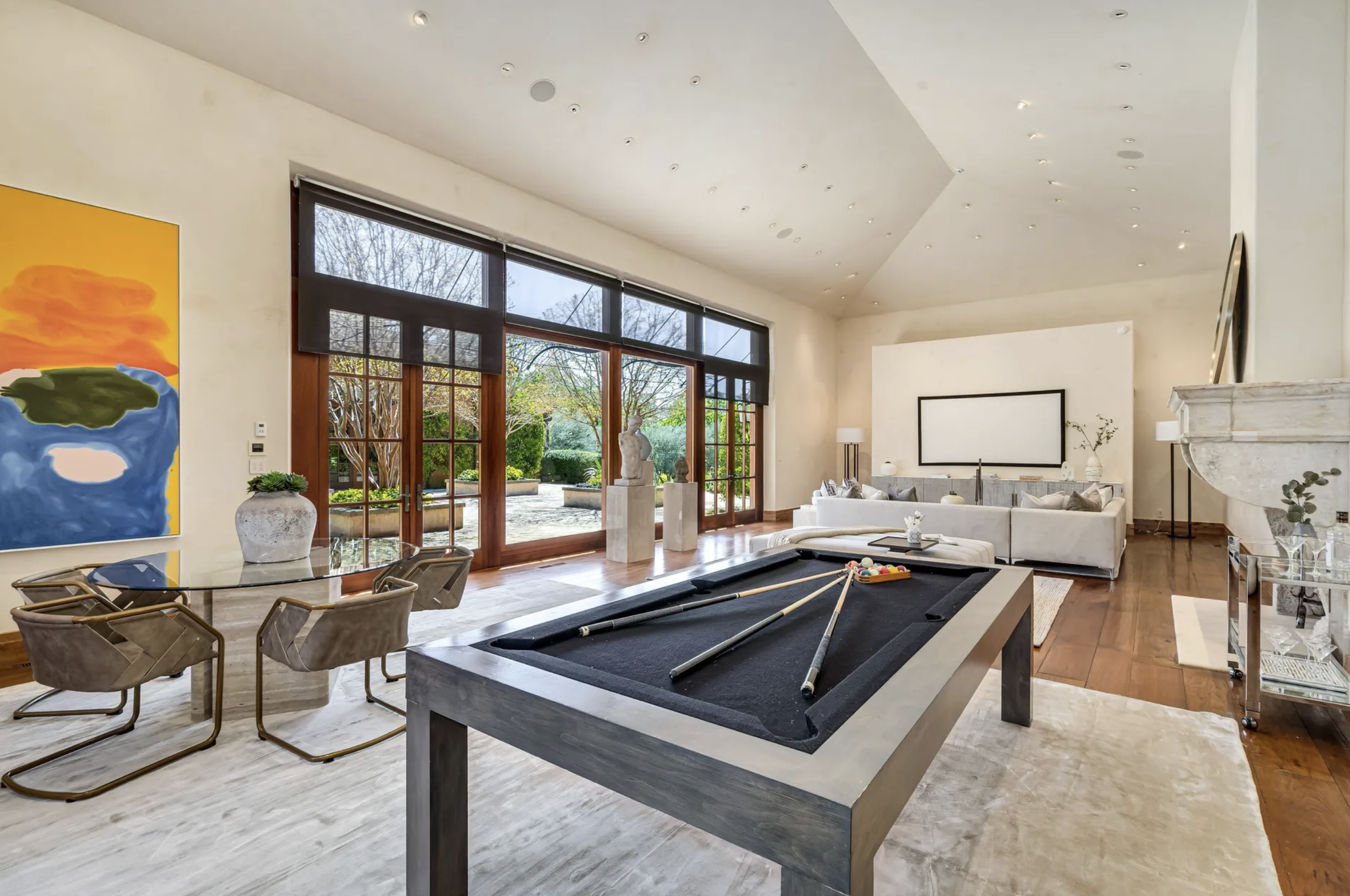 Francis-York-Napa-Valley-Estate-15.png