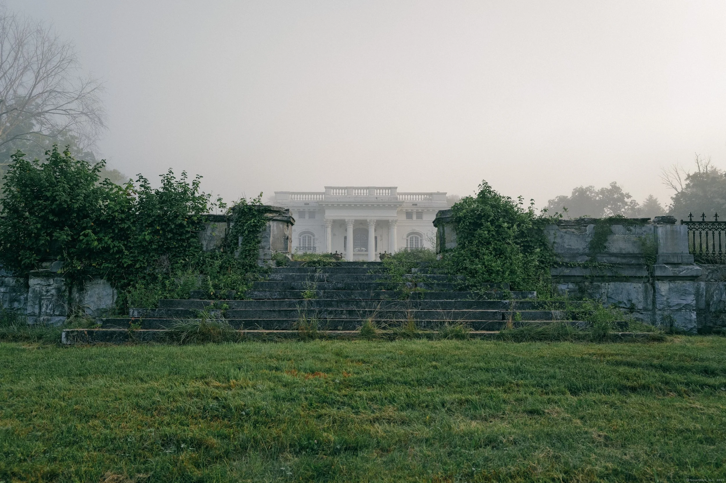 Francis-York-Gilded-Age-Estate-Connecticut-20.jpeg