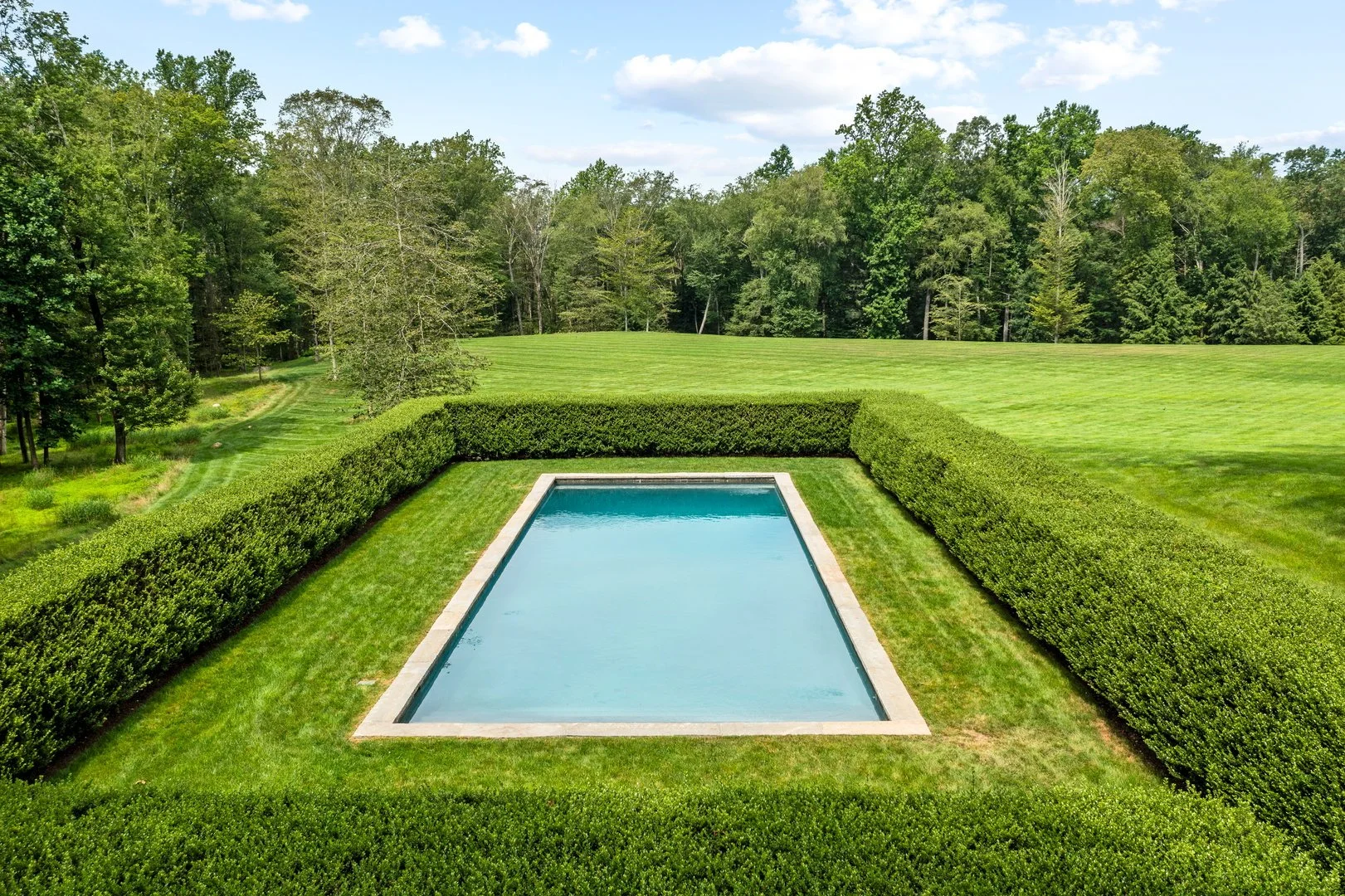 Francis-York-Clark-House-Connecticut-William-Pitt-Sothebys-37.jpg