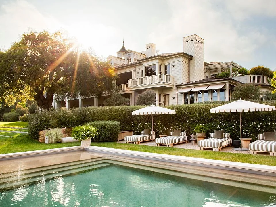 Adam Levine and Behati Prinsloo Montecito Estate $65 Million14.jpg