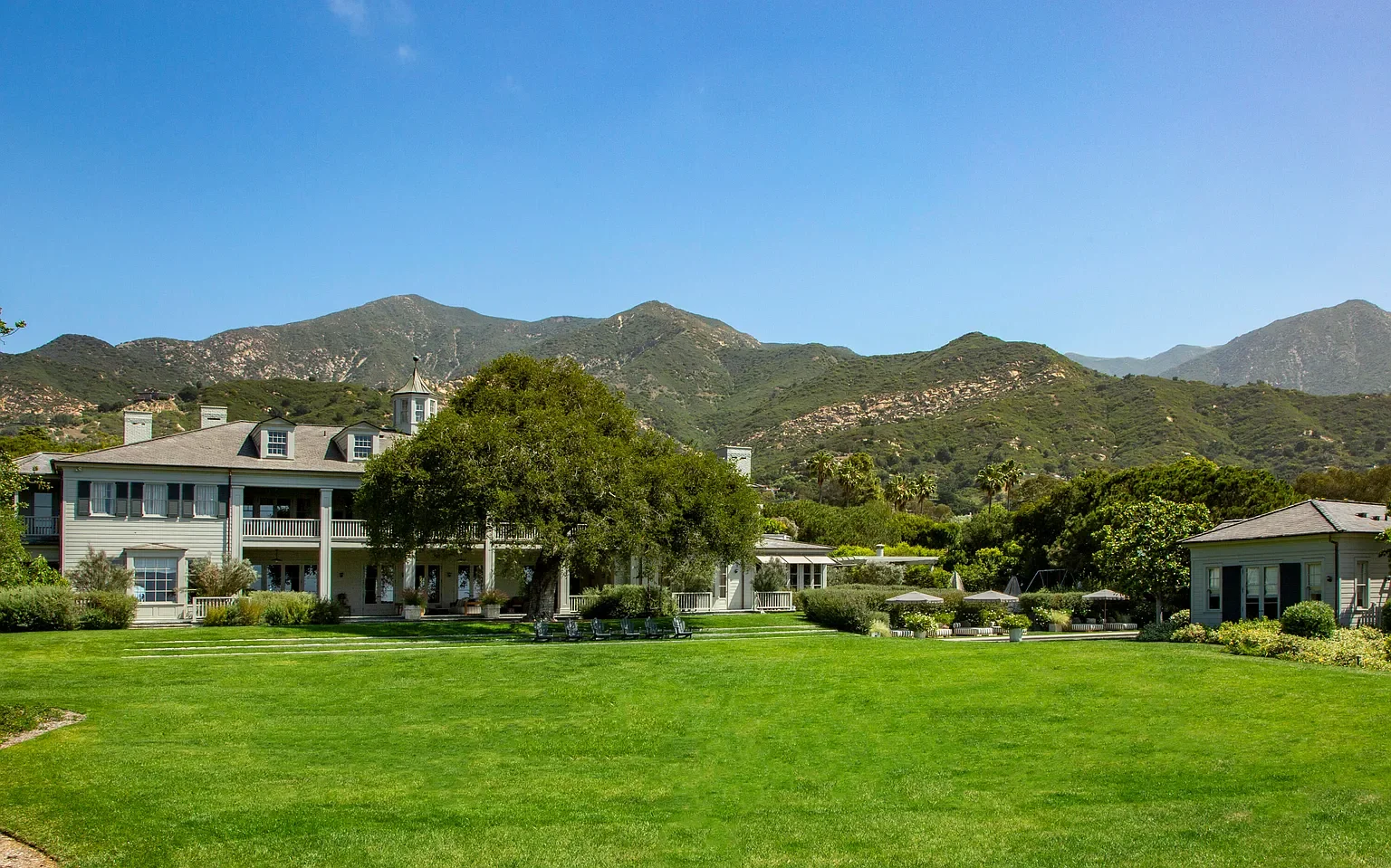 Adam Levine and Behati Prinsloo Montecito Estate $65 Million36.webp