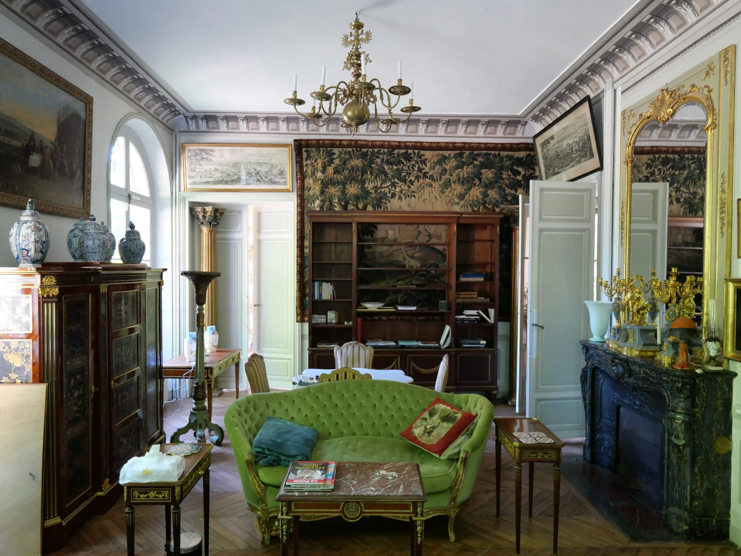 Francis-York-Neoclassical-Chateau-Near-Monet-Gardens-One-Hour-from-Paris-47.JPG