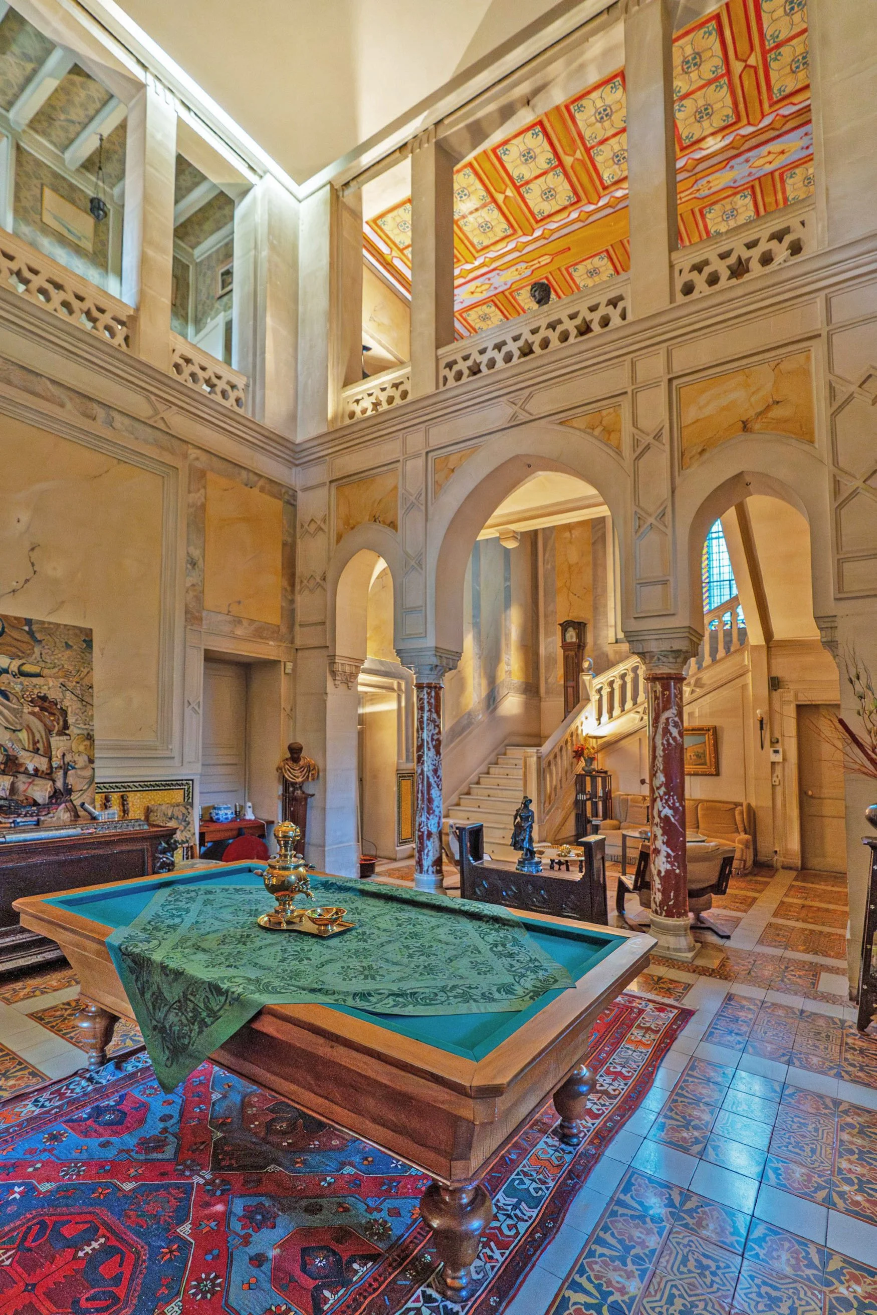 Francis-York-unique-belle-epoque-villa-to-restore-near-avignon-overlooking-the-papal-palace-15.jpg