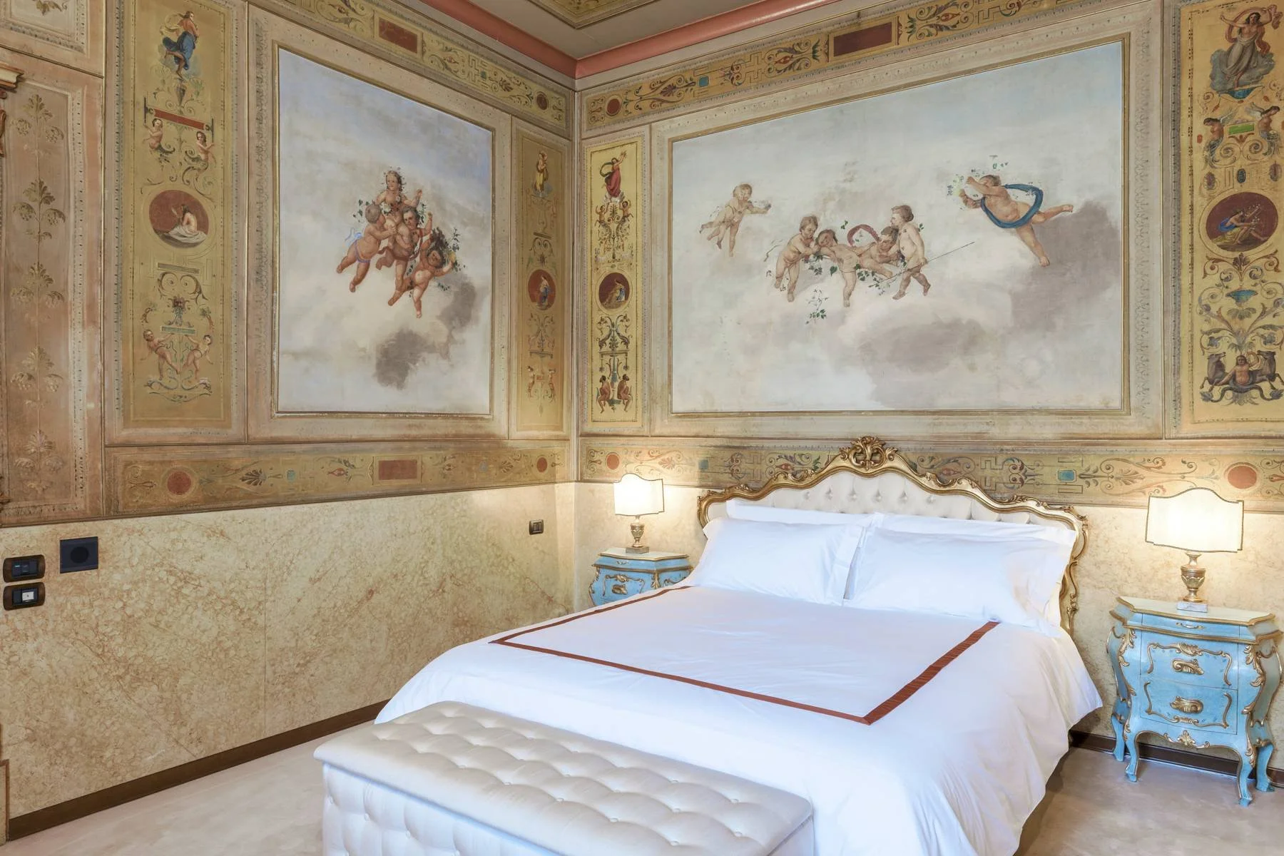 Francis-York-Italy-Sothebys-Verona-6.jpg