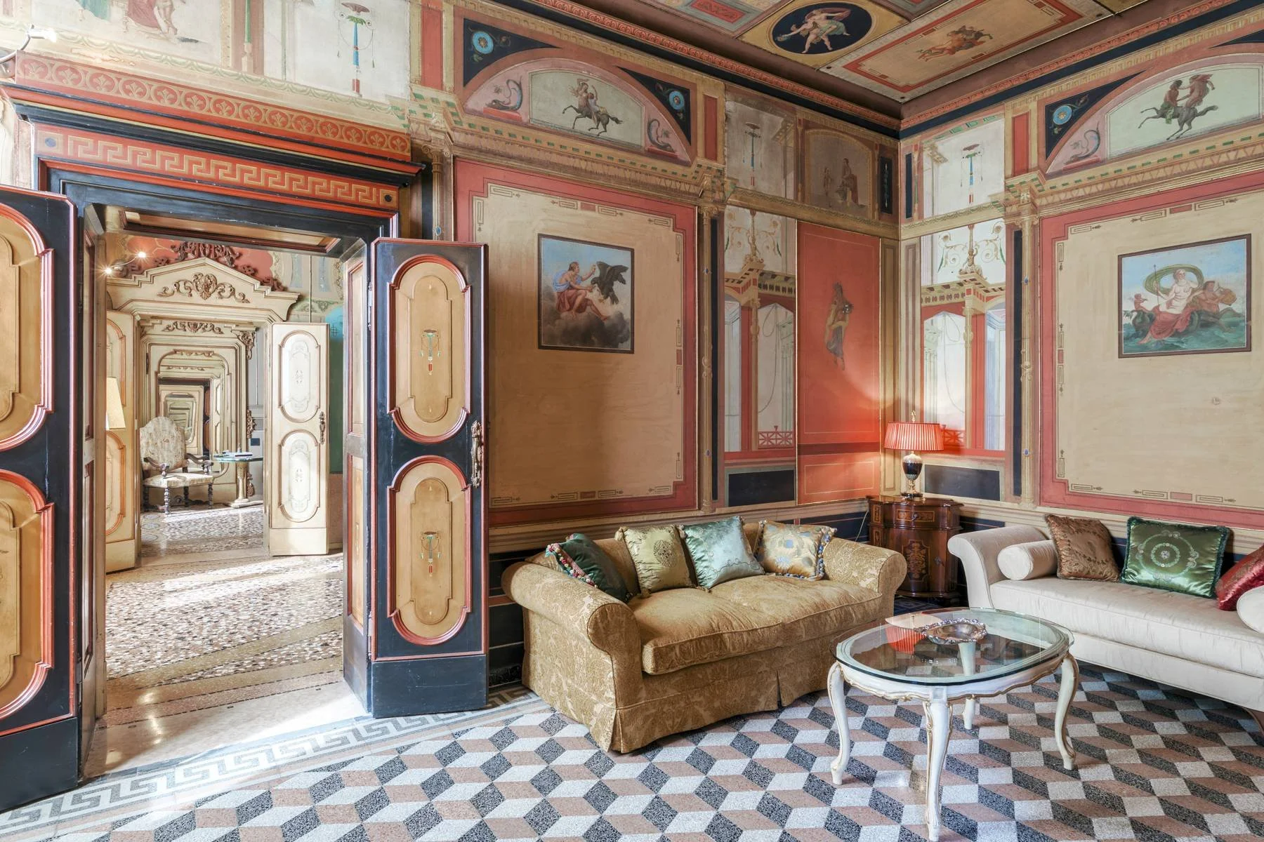 Francis-York-Italy-Sothebys-Verona-20.jpg
