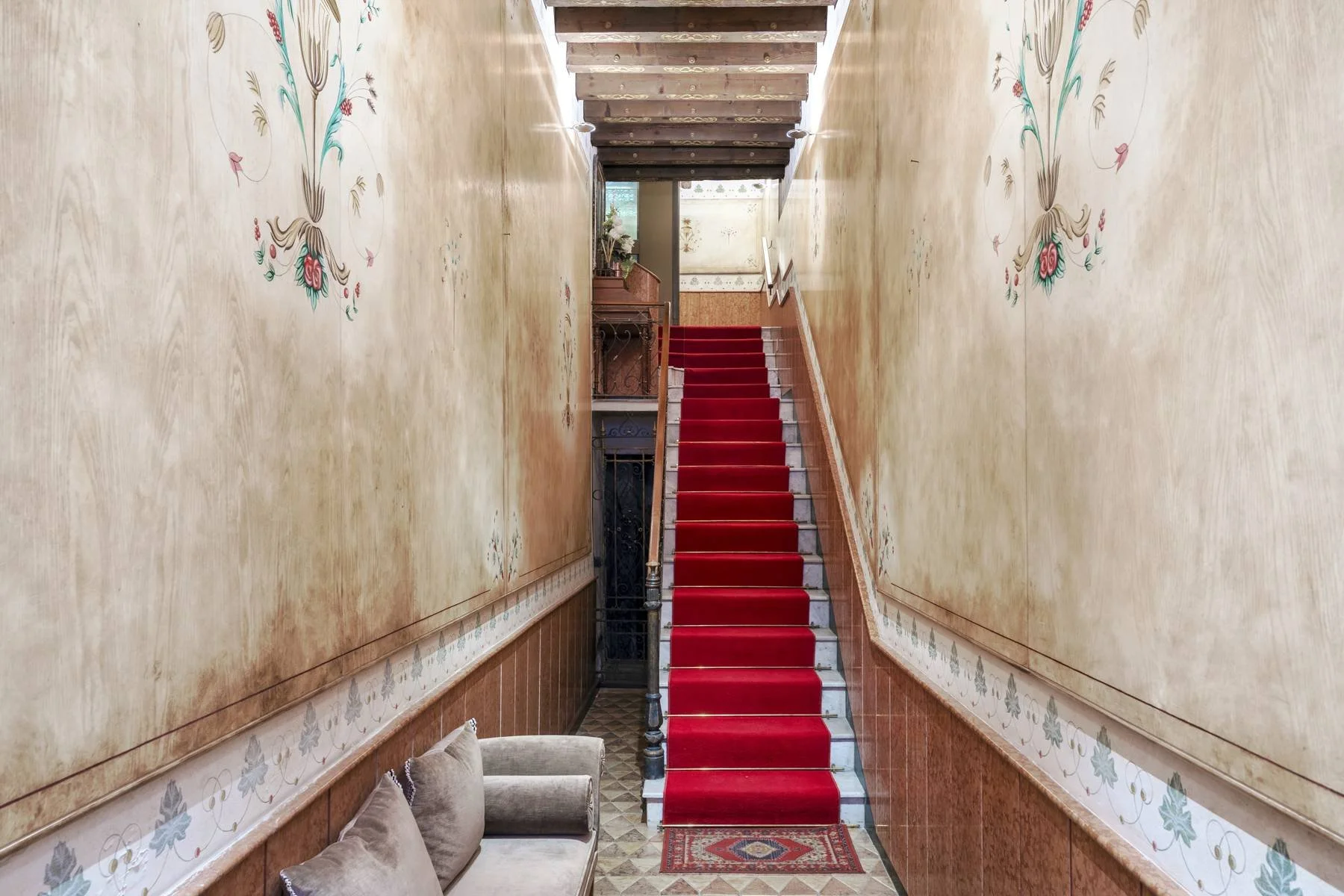 Francis-York-Italy-Sothebys-Verona-33.jpg