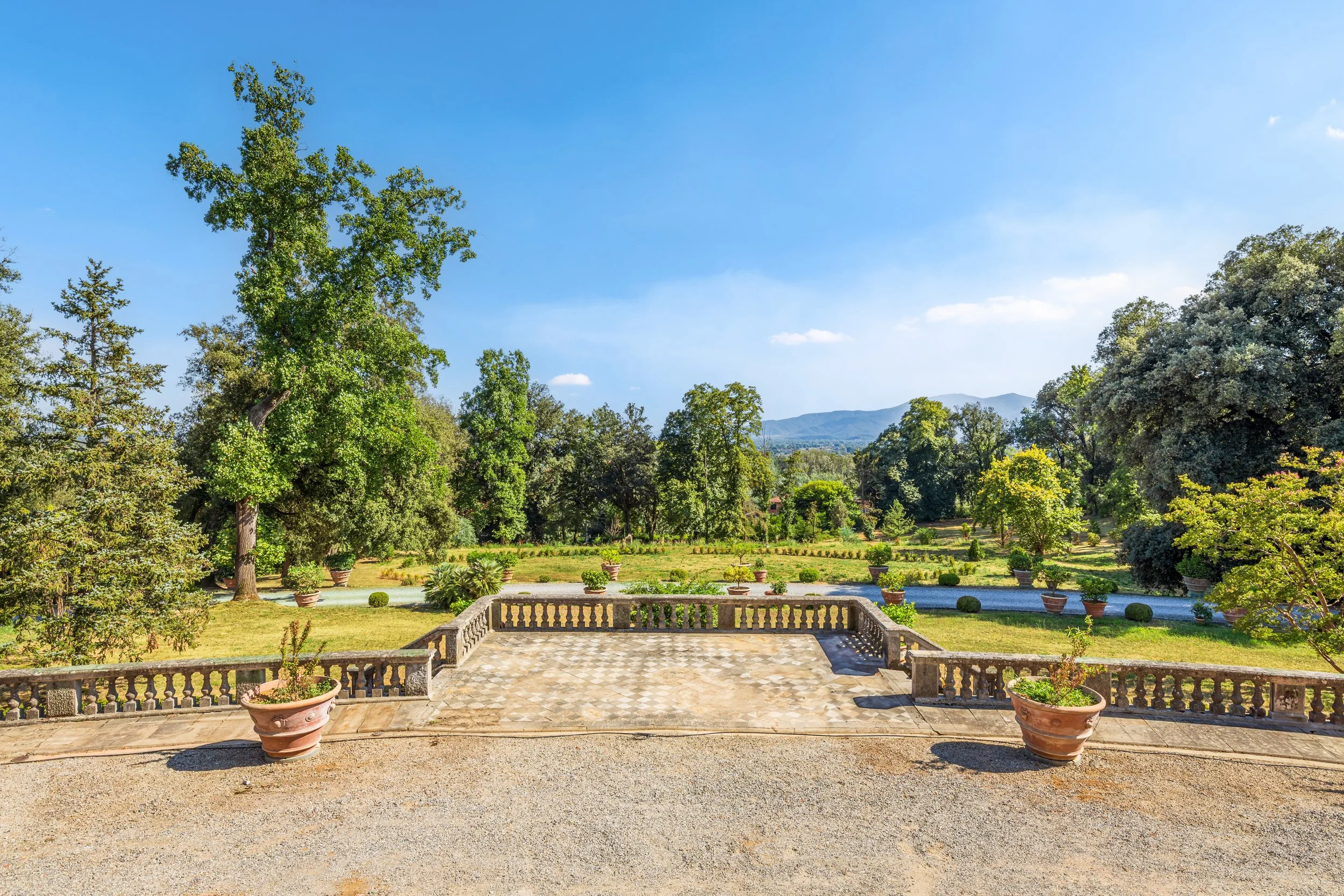 14-Ref.14281-Villa Orsucci-Courtesy of Lionard.jpg