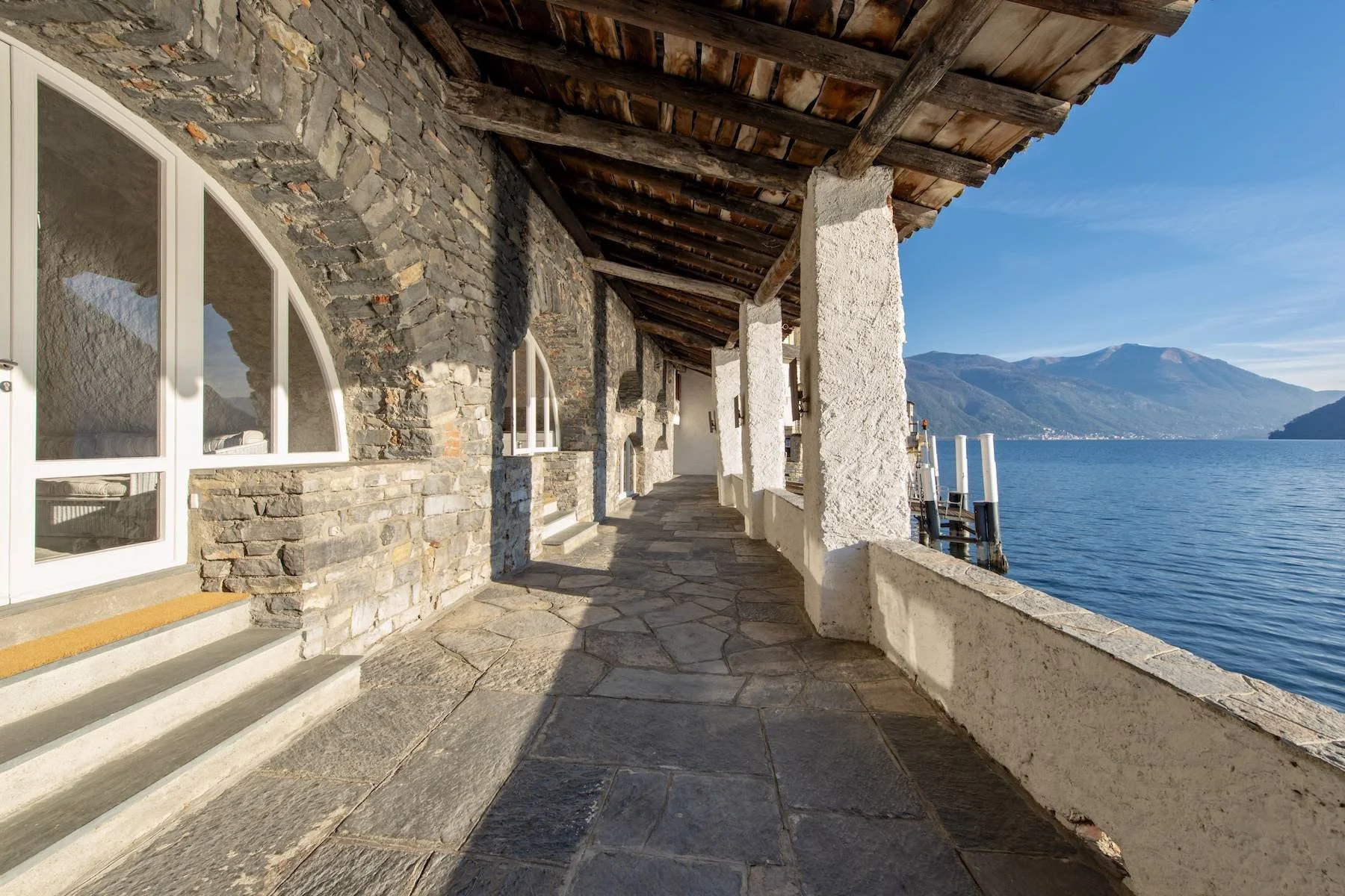 Francis-York-italy-sothebys-lake-como-la-filanda-18.jpg