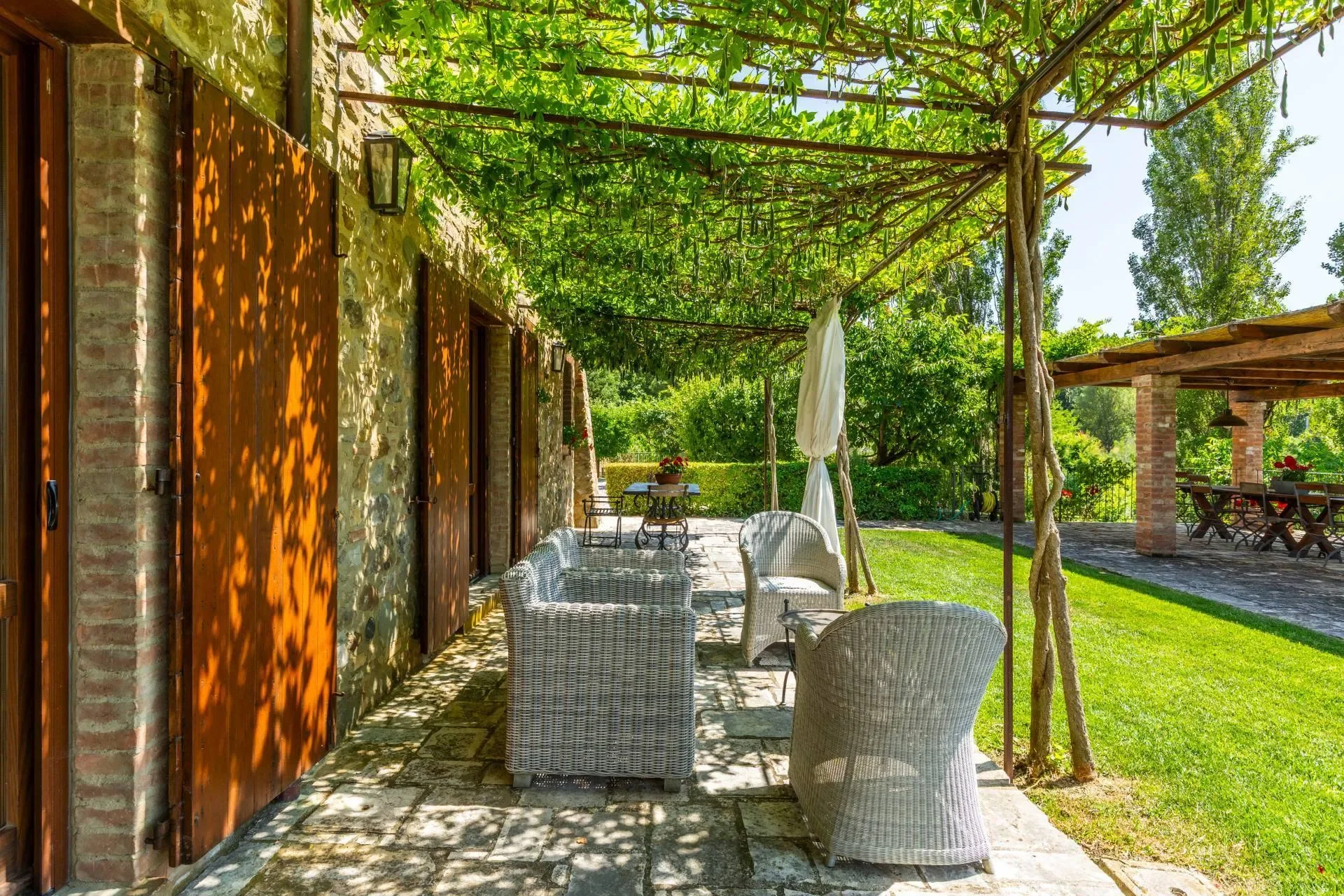 for-sale-entire-village-in-umbria-italy- (12).webp