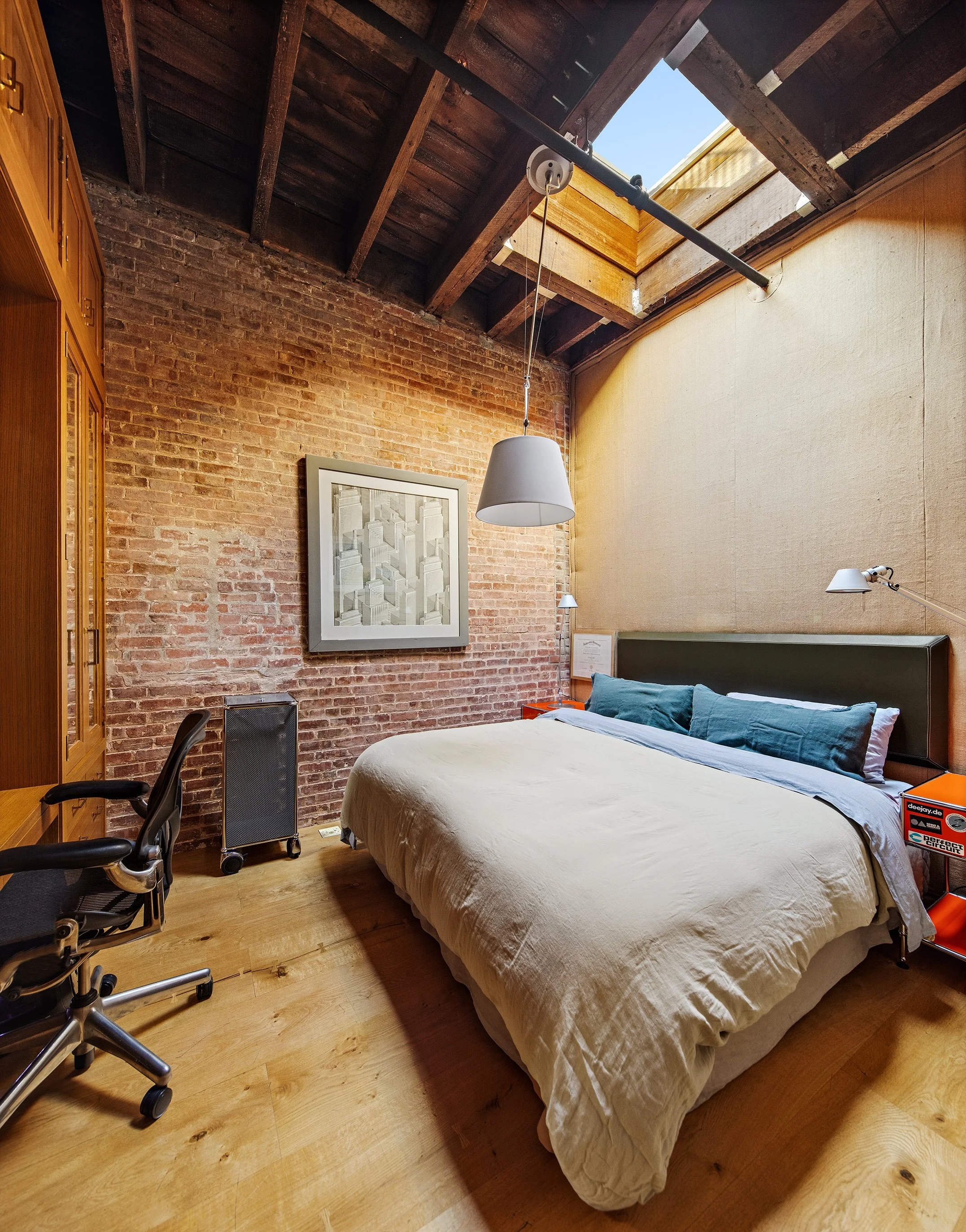 21-bond-street-noho-penthouse-francis-york-origin (13).jpeg