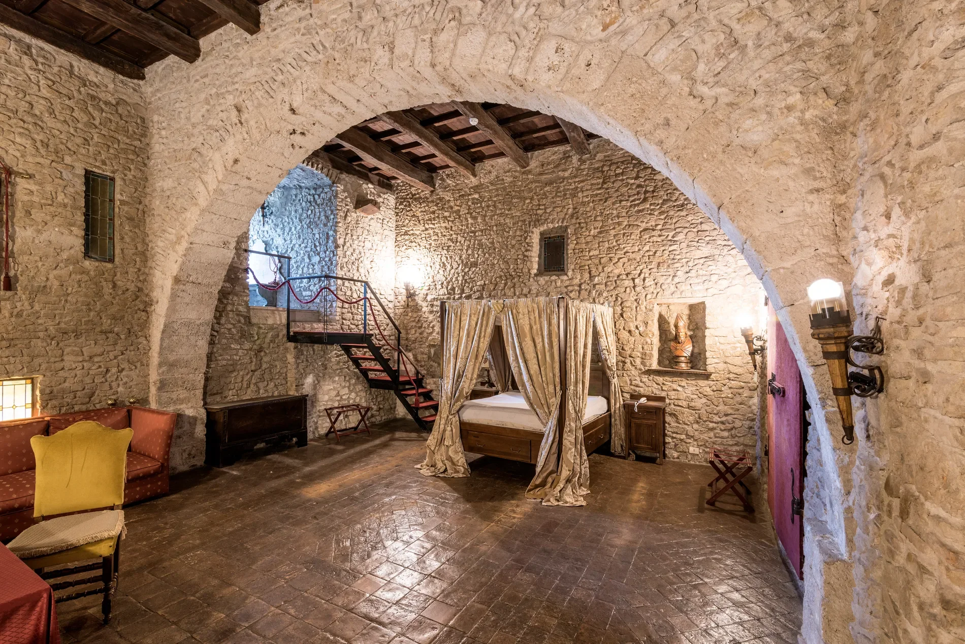 modernized-italian-castle-hotel-near-rome-comes-to-market-at-65-million (20).webp