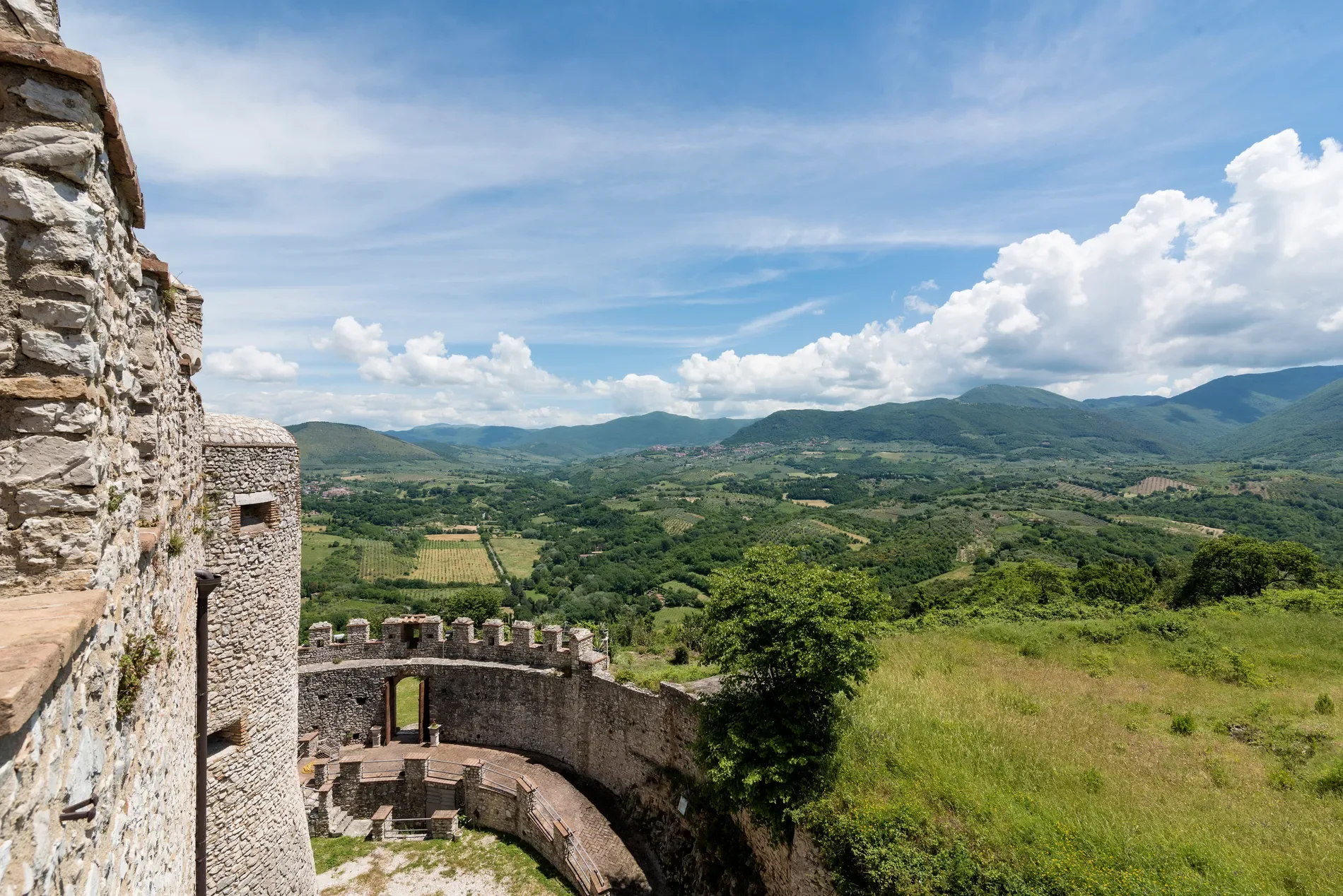Modernized Italian Castle-Hotel Near Rome Comes to Market for €6.5 ...