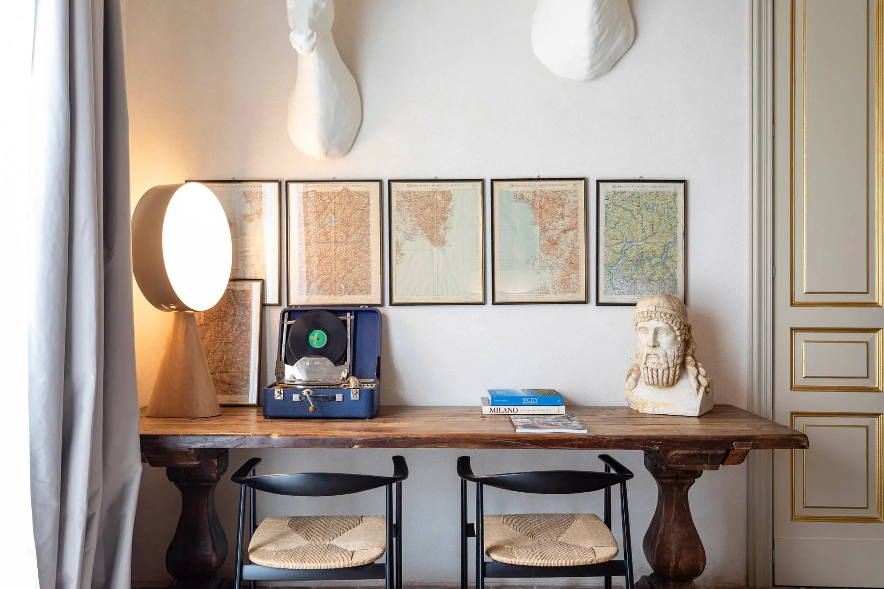 restored-hamlet-sicilian-baglio-val-di-noto-sicily-francis-york-8.jpg
