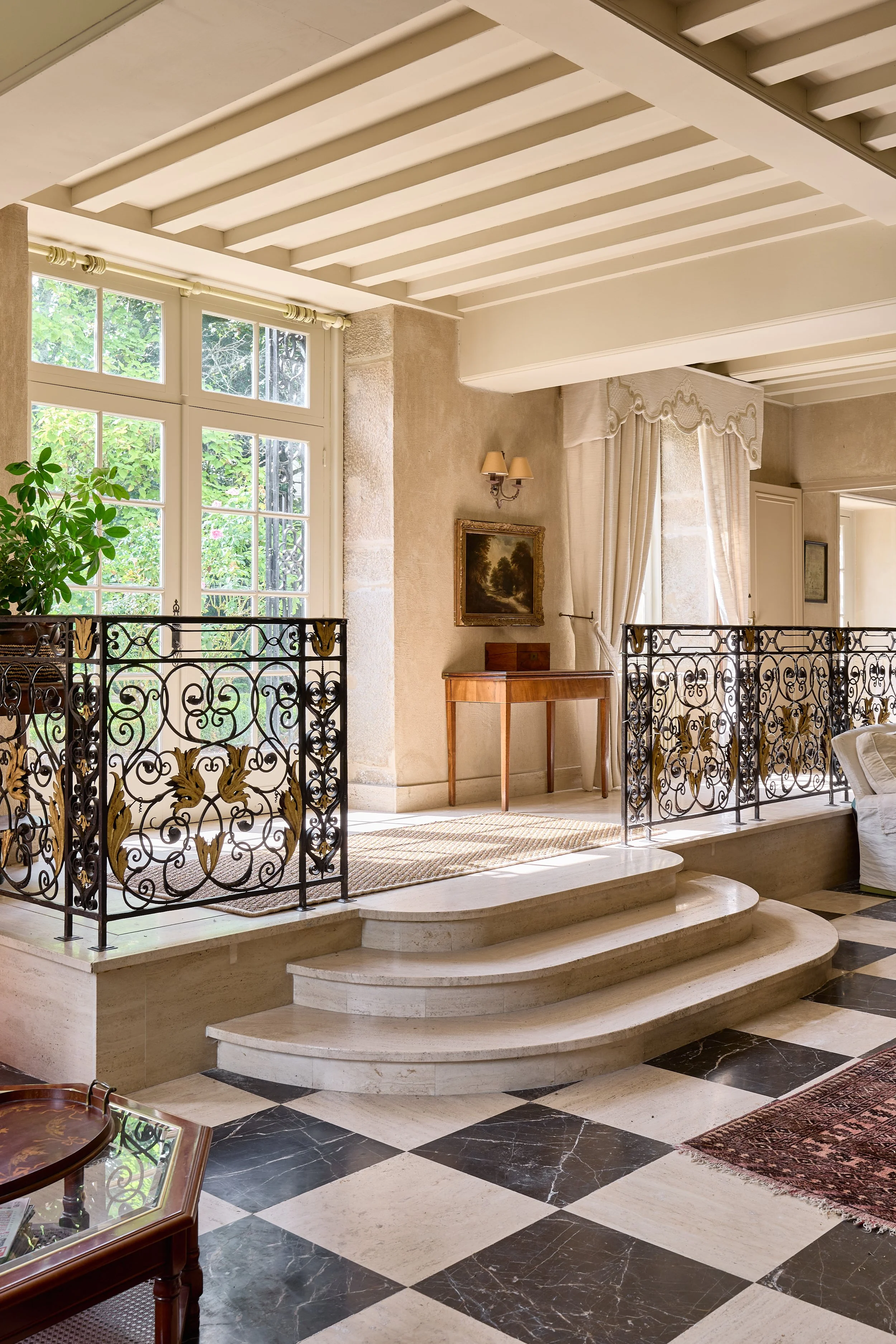 FY-Cuiseaux-Winegrowers-House-Burgundy-999K--FrancisYork-7.jpg