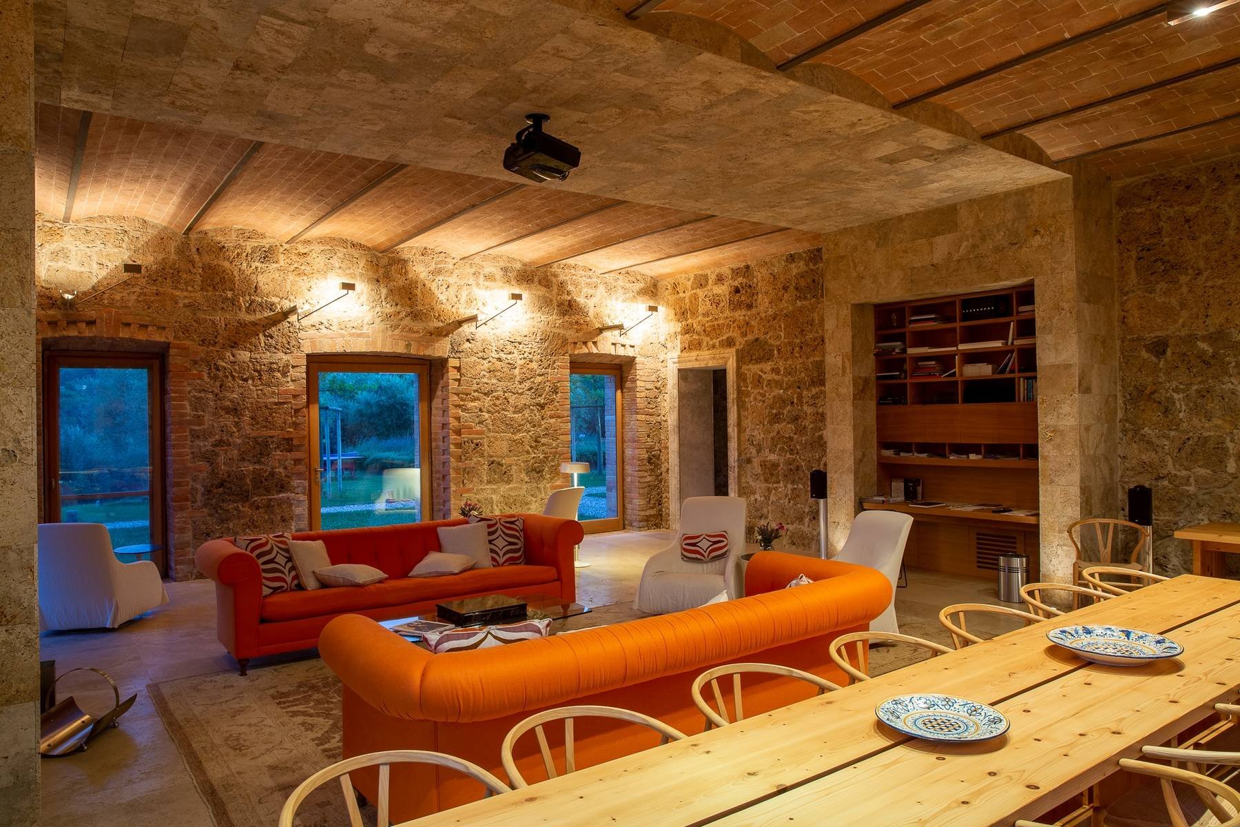 FY-tuscan-wine-estate-restored-18th-century-villa-FrancisYork-13.jpg