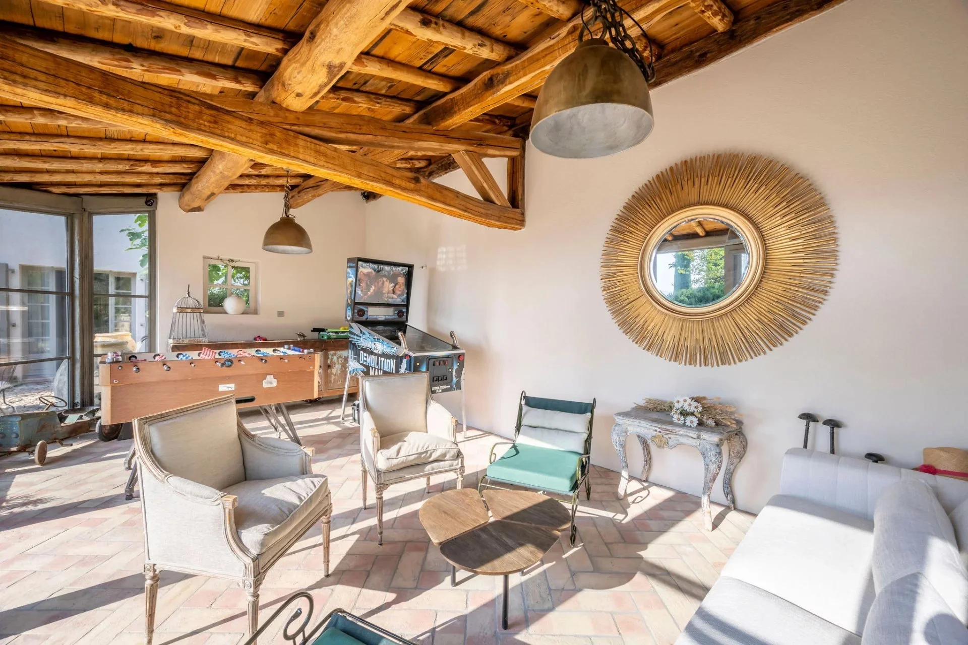 FY-French-Riviera-Private-Tennis-Estate-Grasse-Saint-Jean-Francis-York-23.jpg