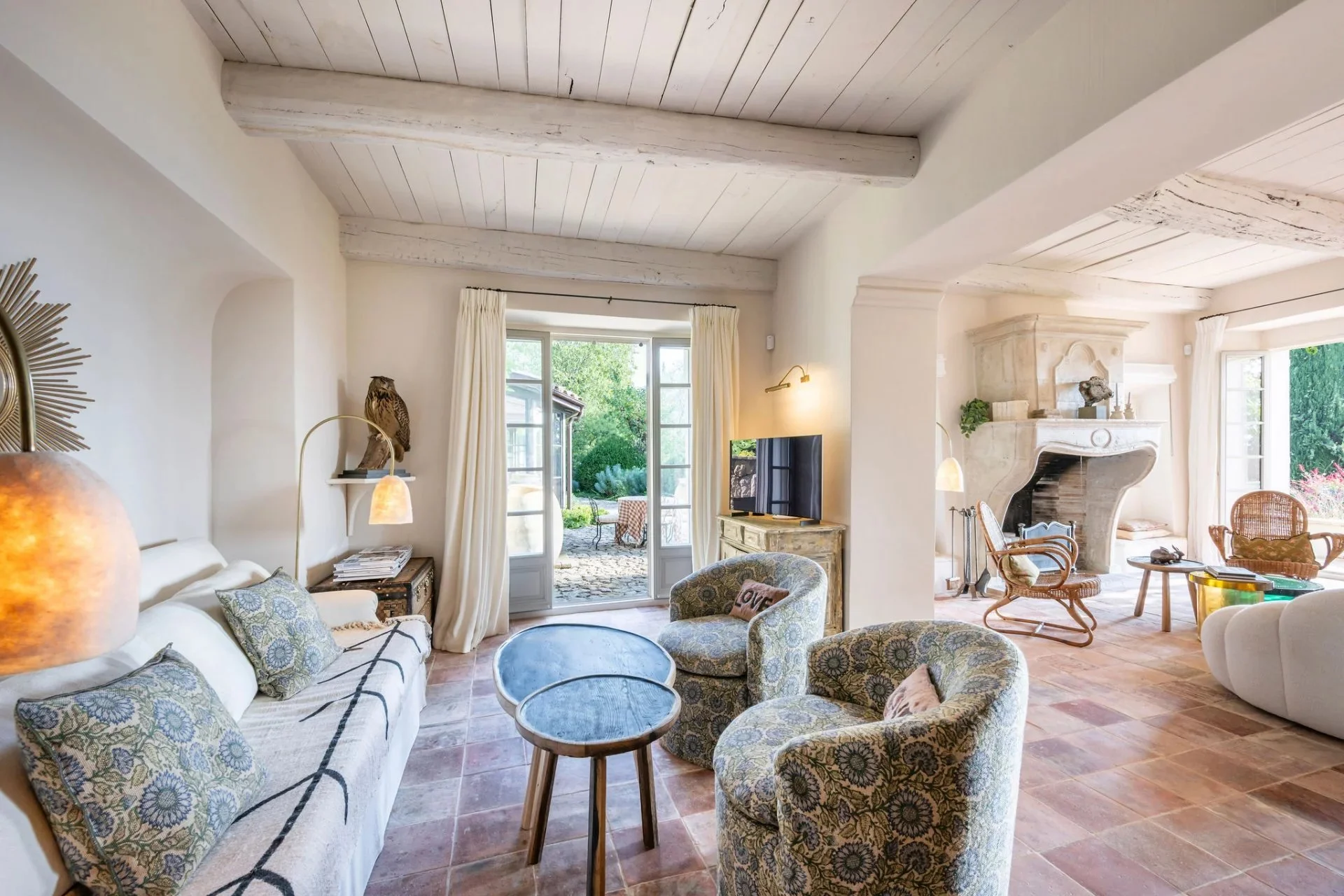 FY-French-Riviera-Private-Tennis-Estate-Grasse-Saint-Jean-Francis-York-13.jpg