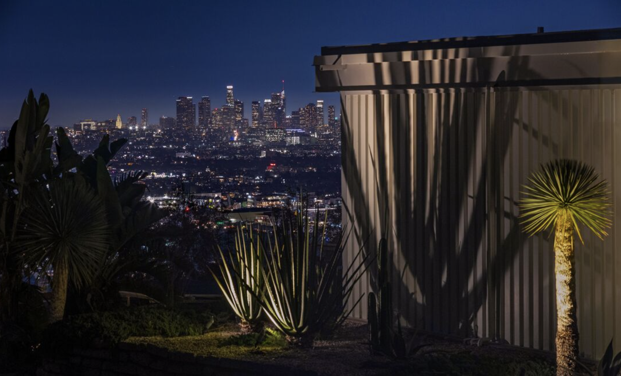 francis-york-iconic-LA-stahl-house-case-study-house-22-pierre-koenig-los-angeles-3.png
